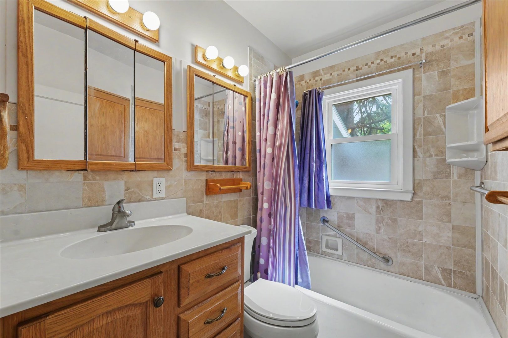 Photo 19 of 206 N Victor Street