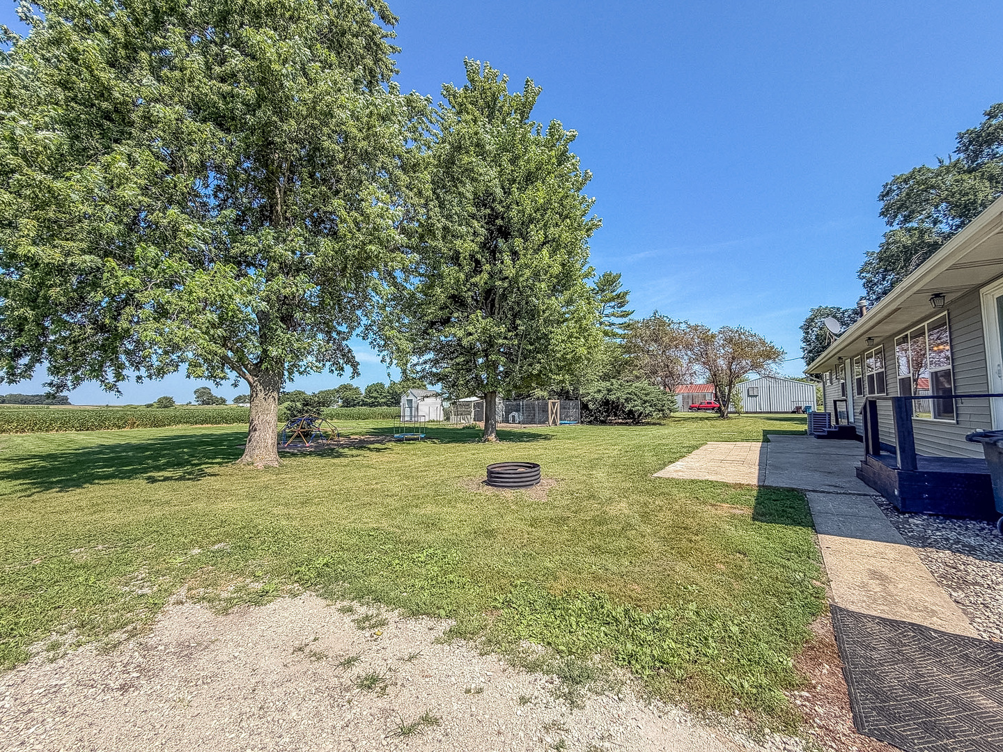 Property photo 36