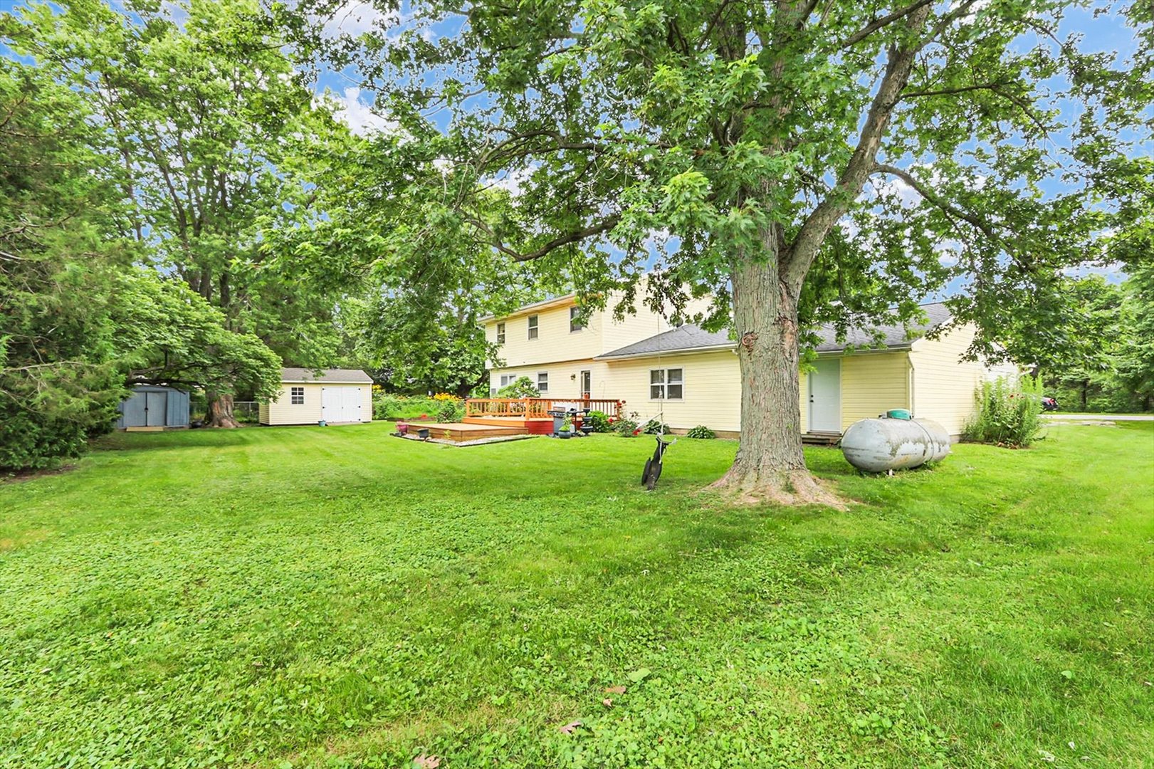 Property photo 38