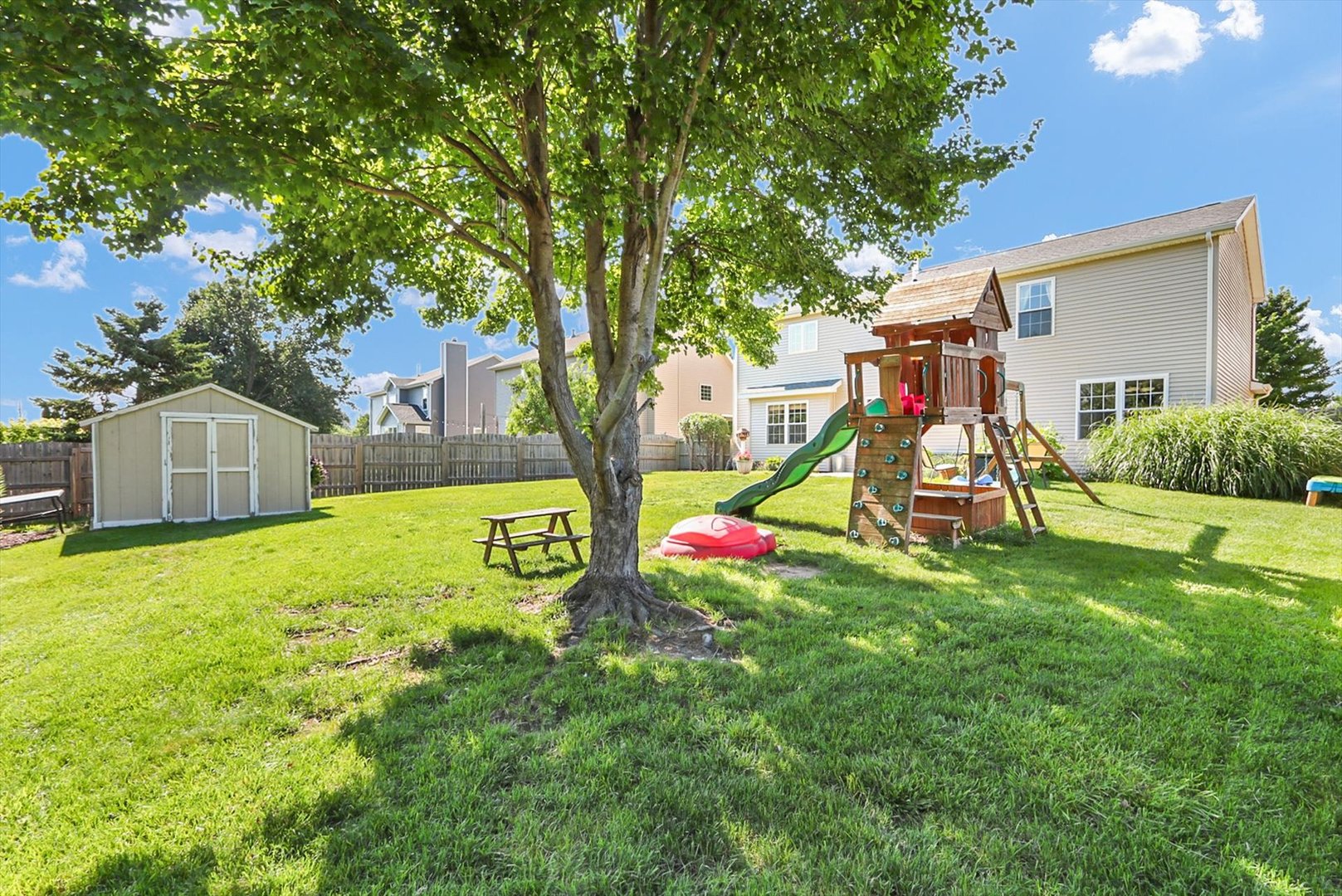 Property photo 43