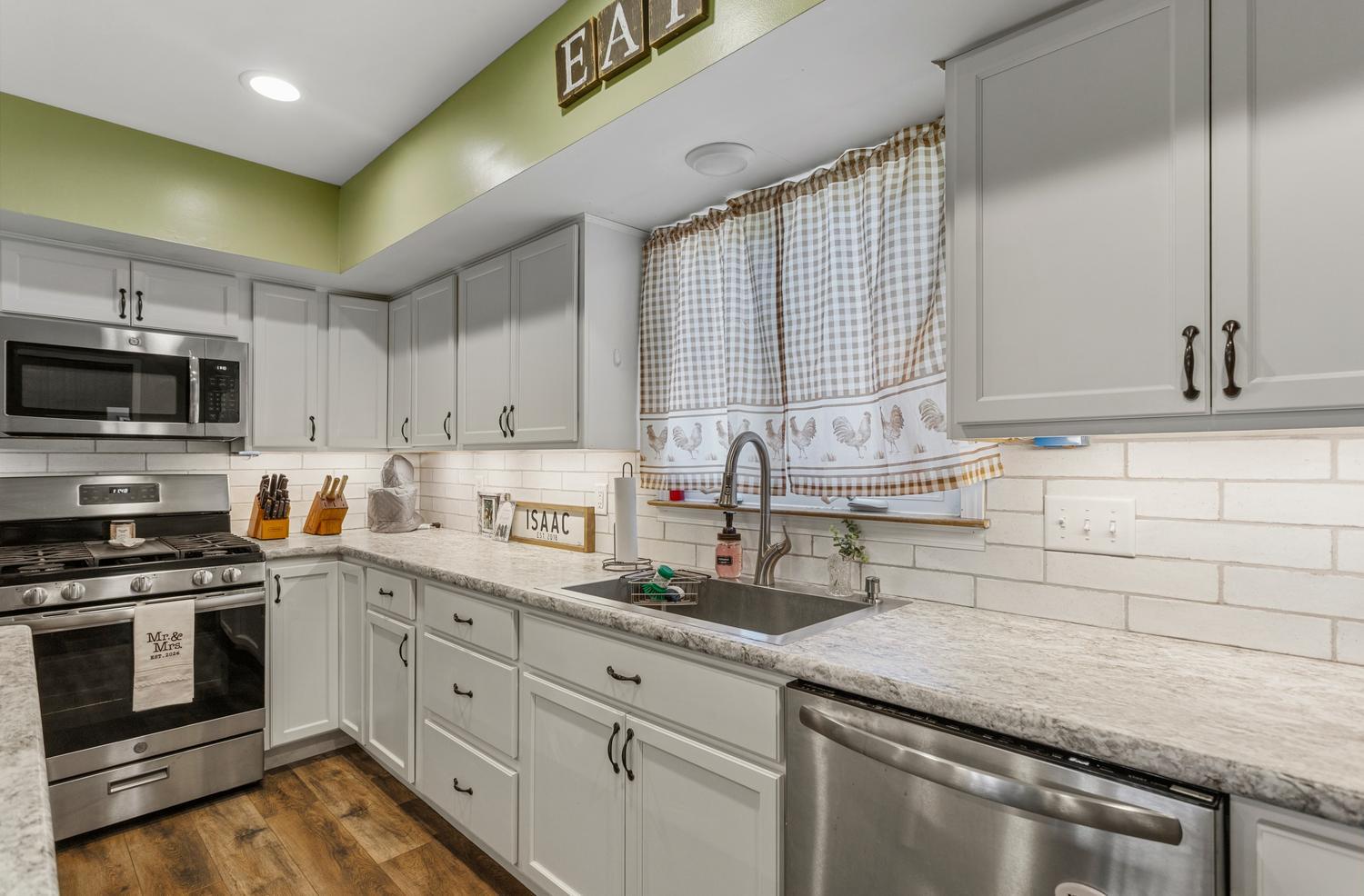 Property photo 12
