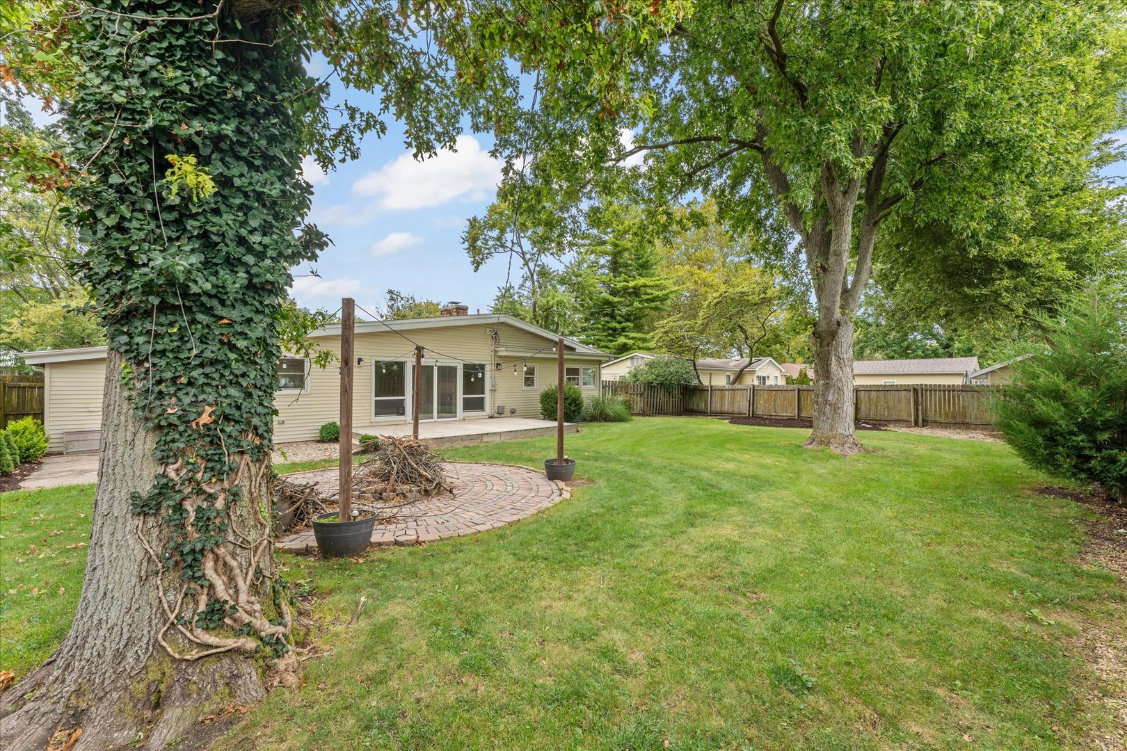 Property photo 31