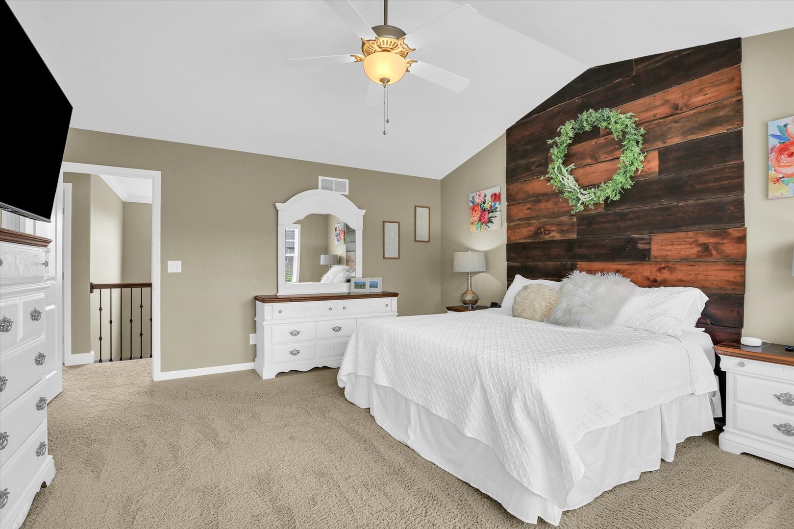 Photo 5 of 205 Independence Drive