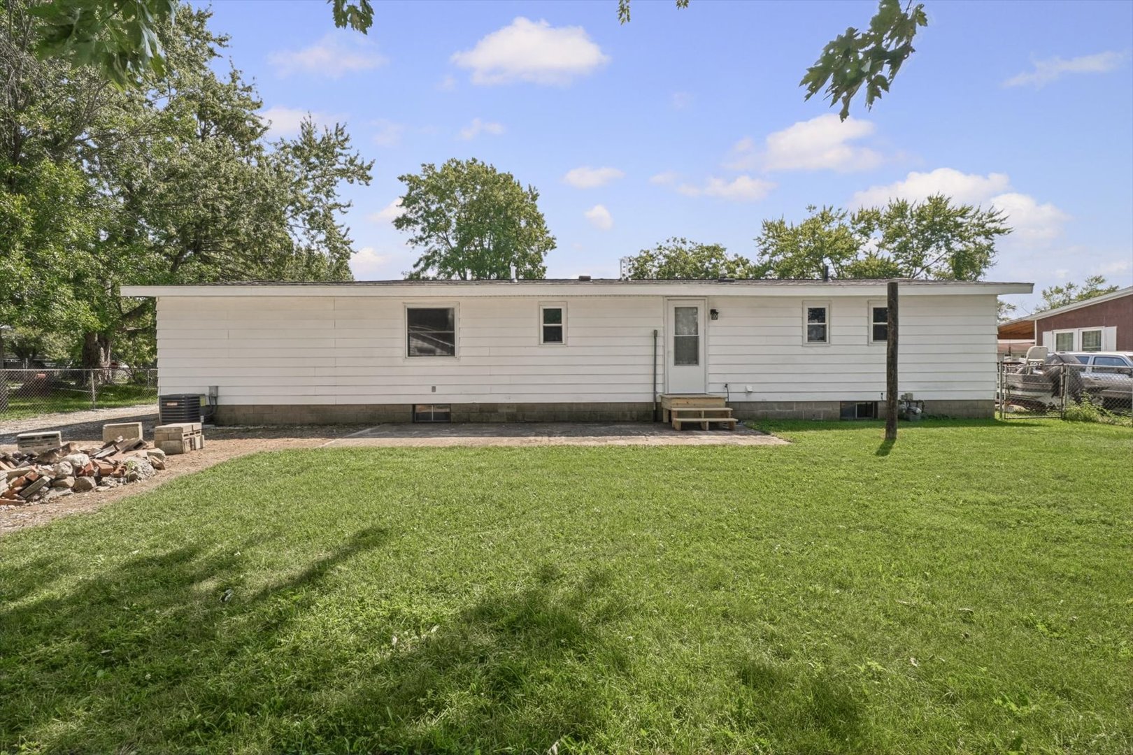 Property photo 30