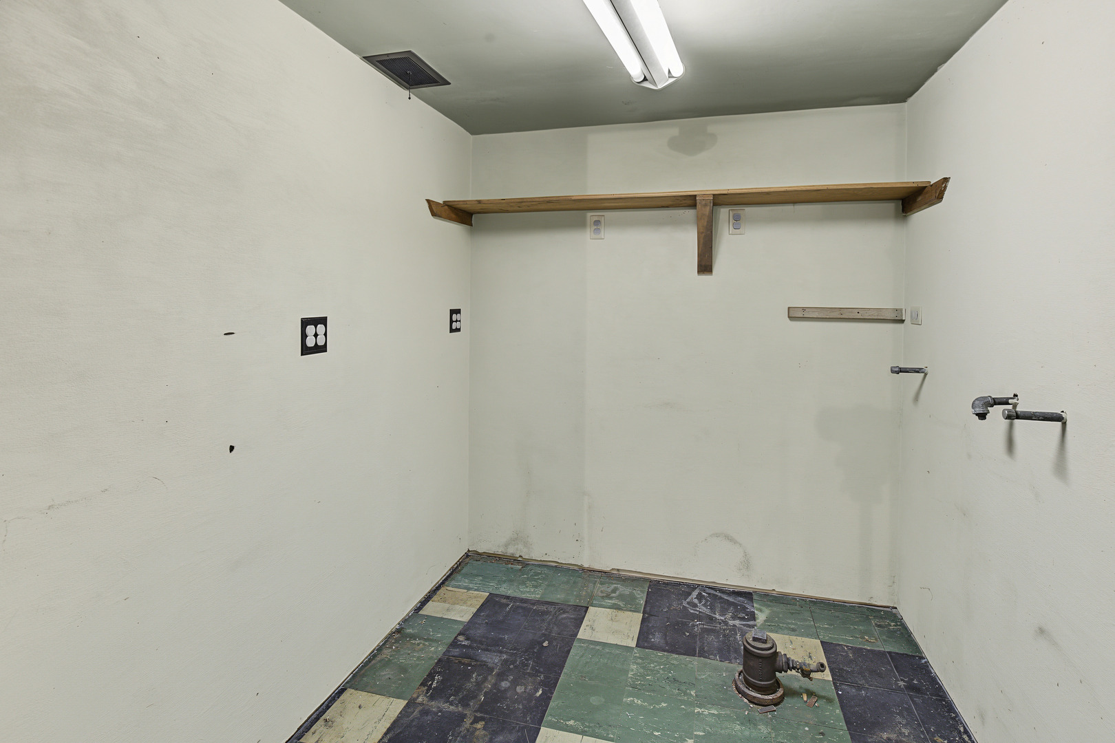 Property photo 48