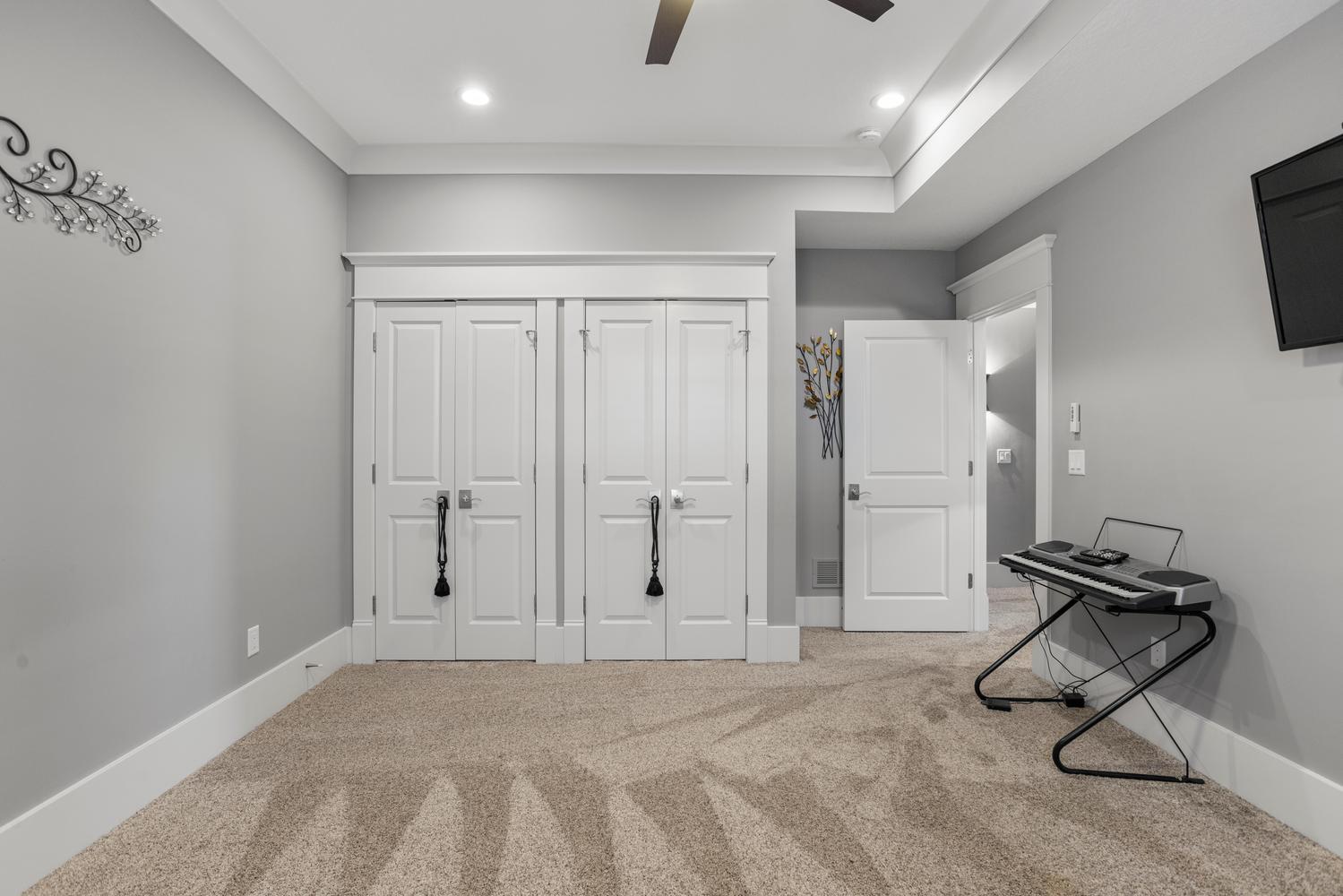 Property photo 61