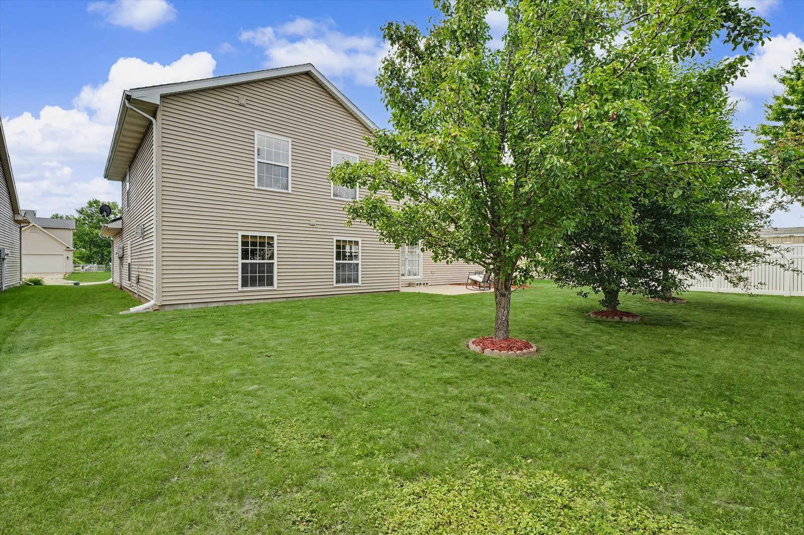 Property photo 35