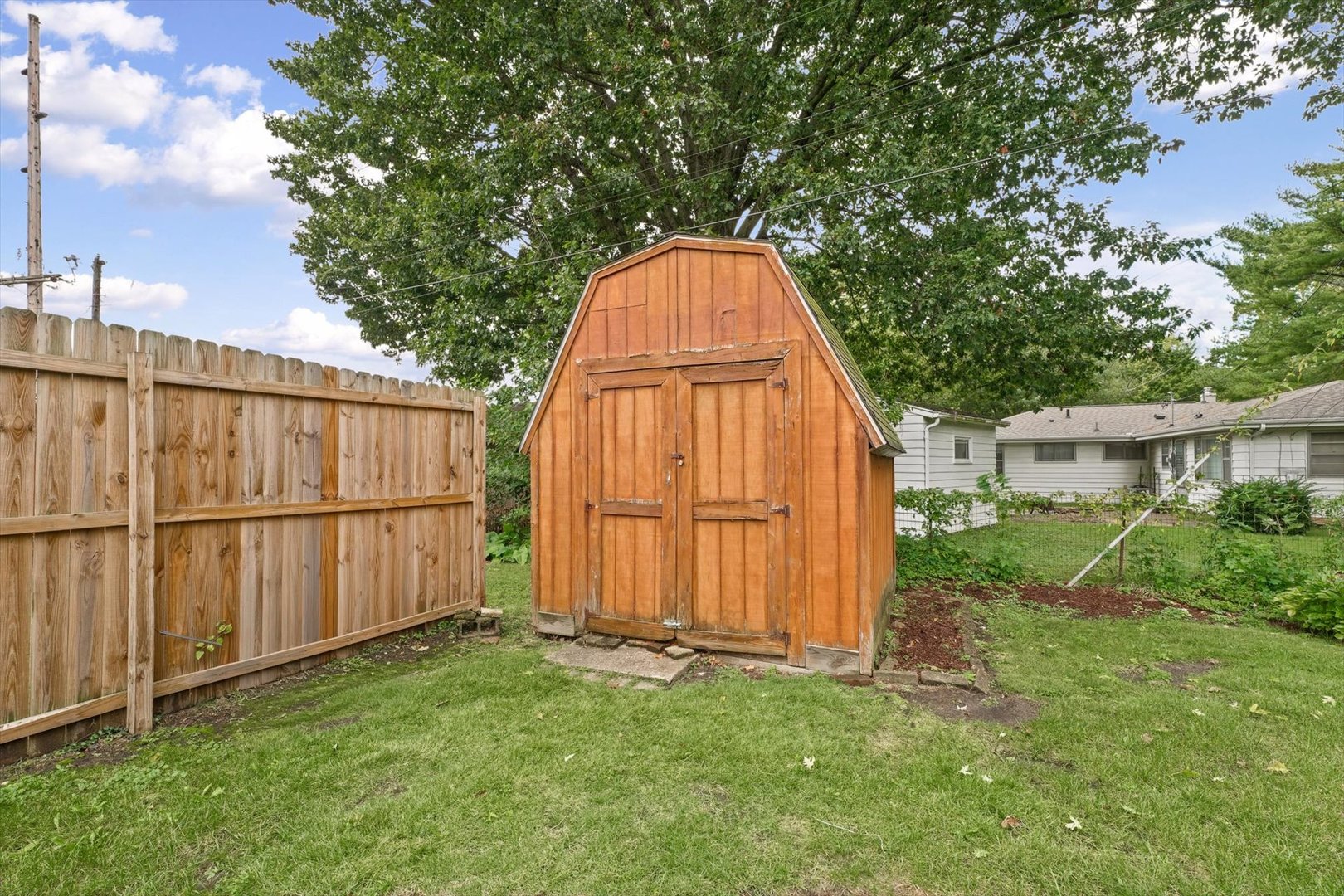 Property photo 35