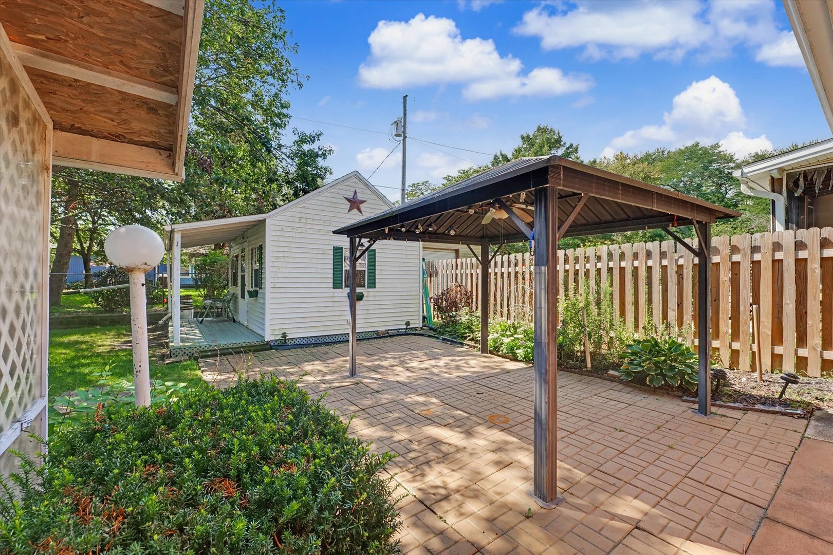 Property photo 34