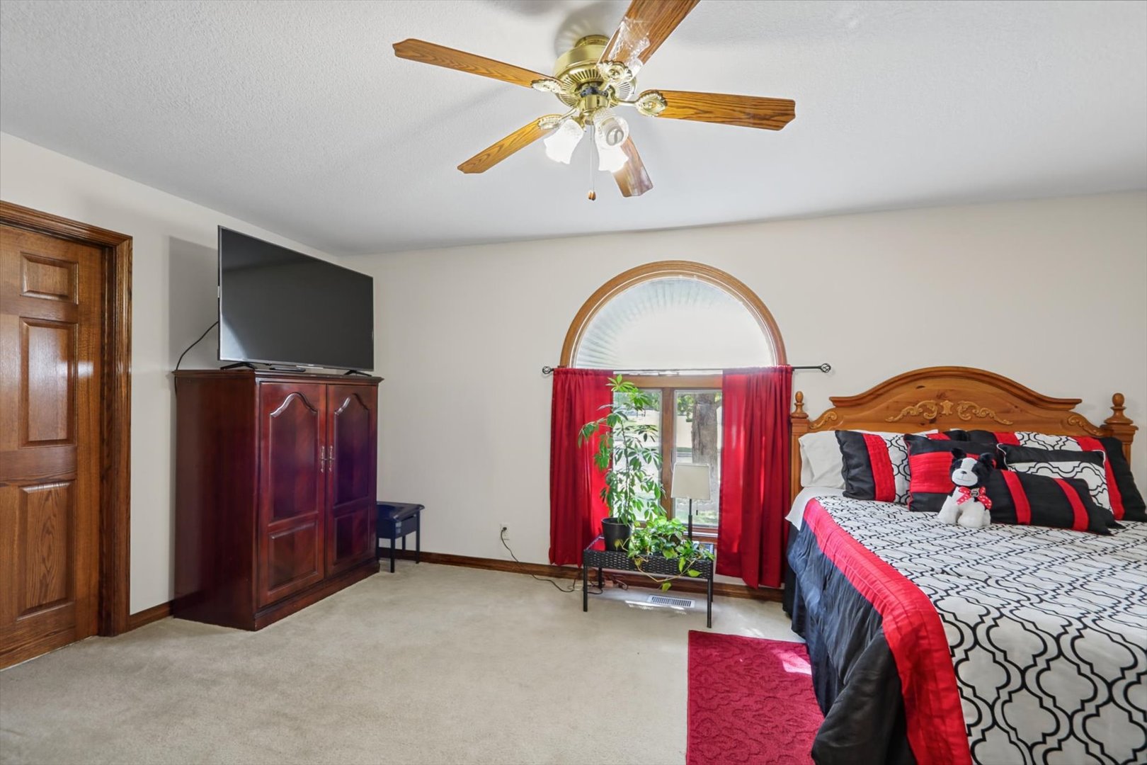Property photo 33