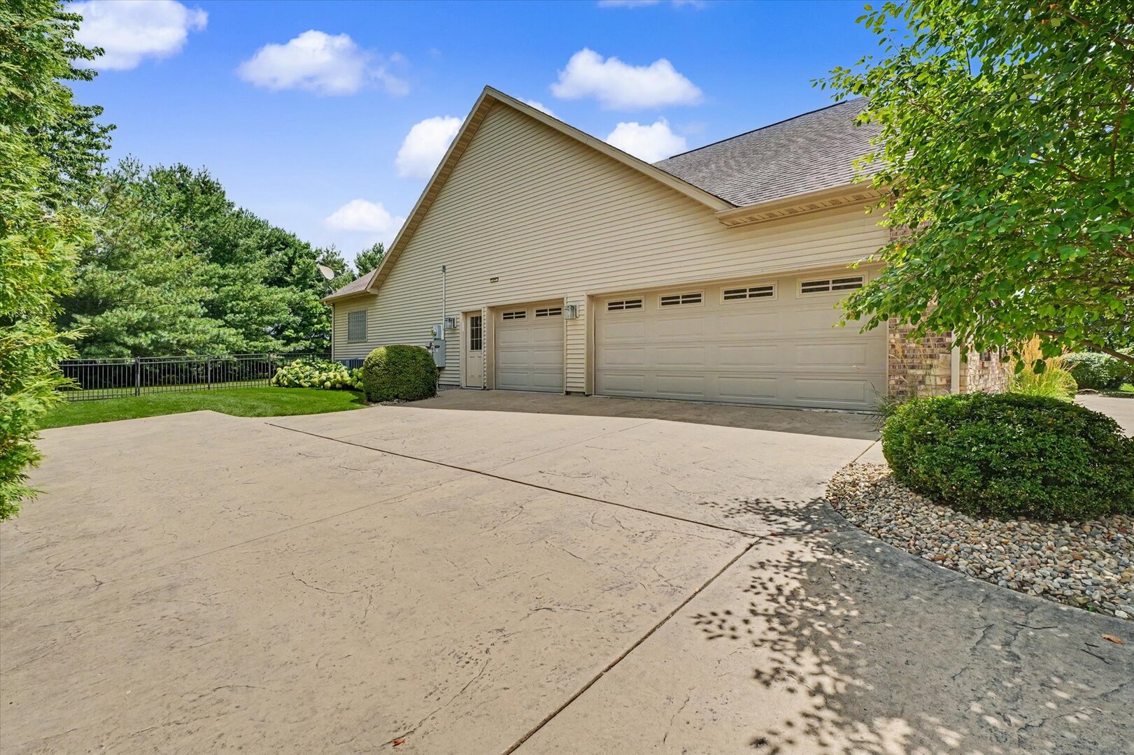 Property photo 49
