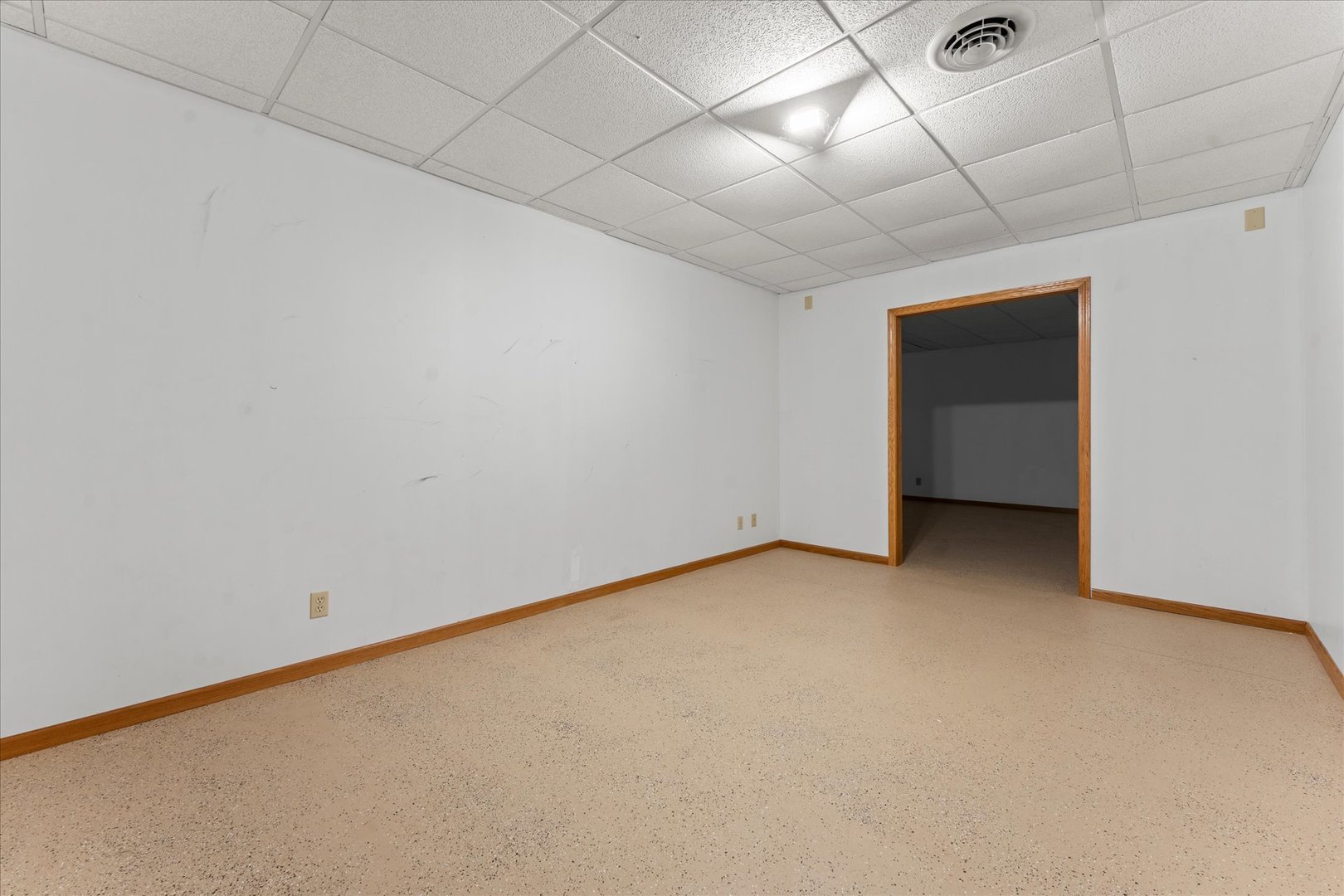Property photo 38