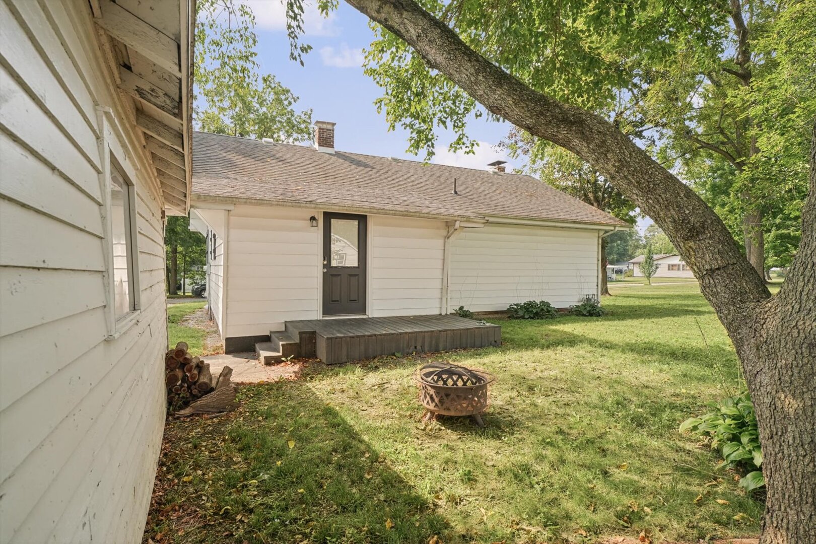 Property photo 37