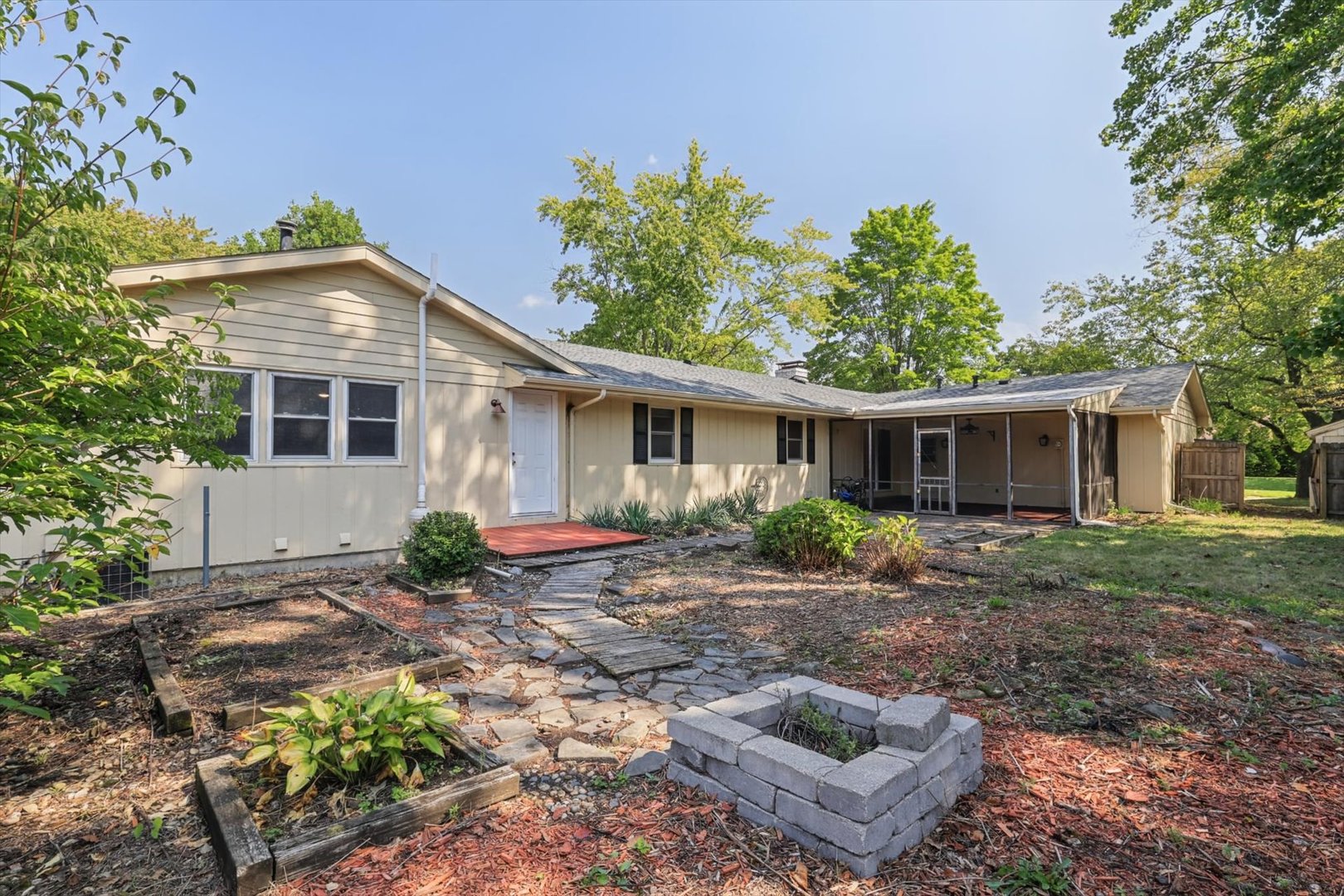 Property photo 44