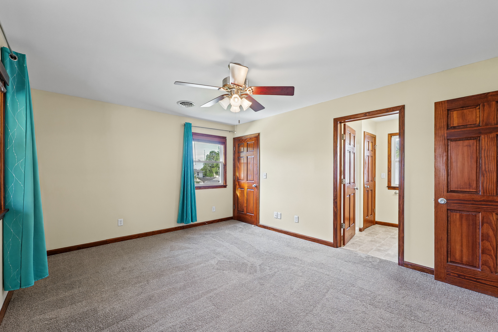 Property photo 24