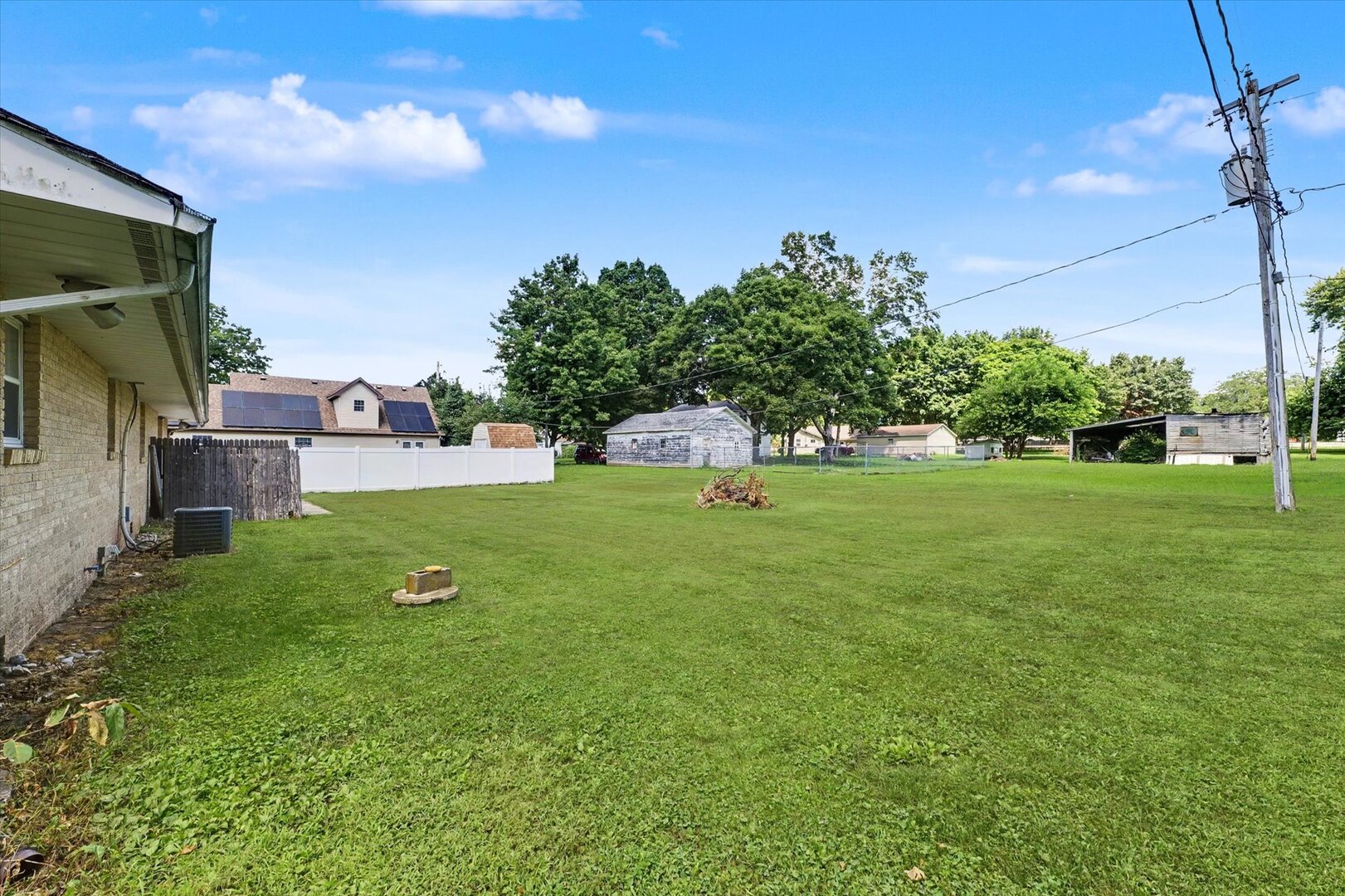 Property photo 32