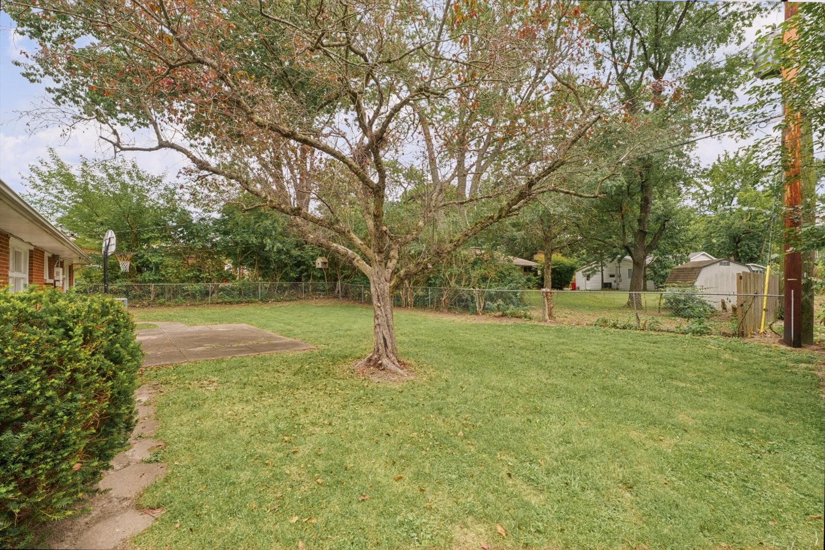 Property photo 33
