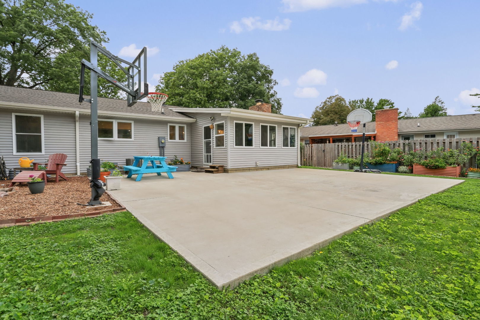 Property photo 33