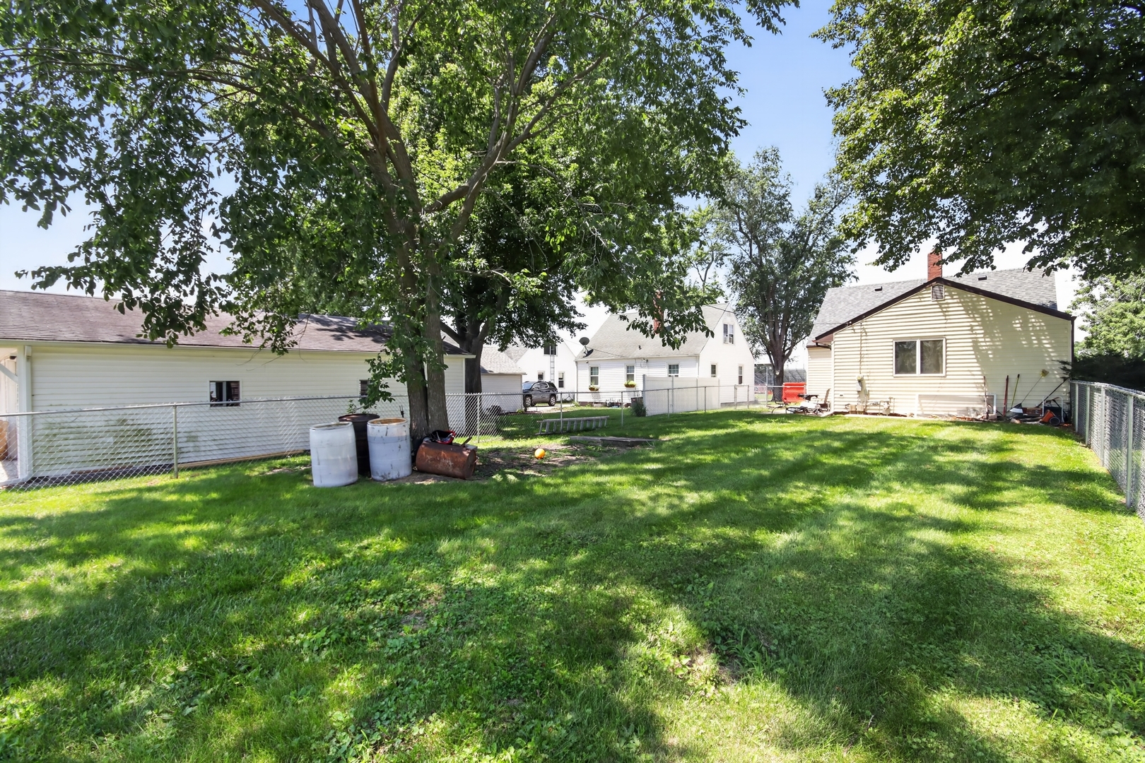 Property photo 30