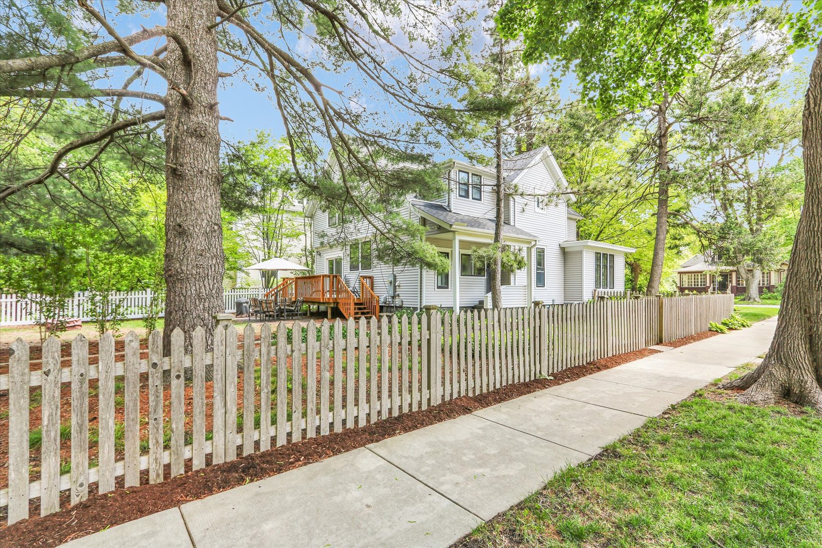 Property photo 44