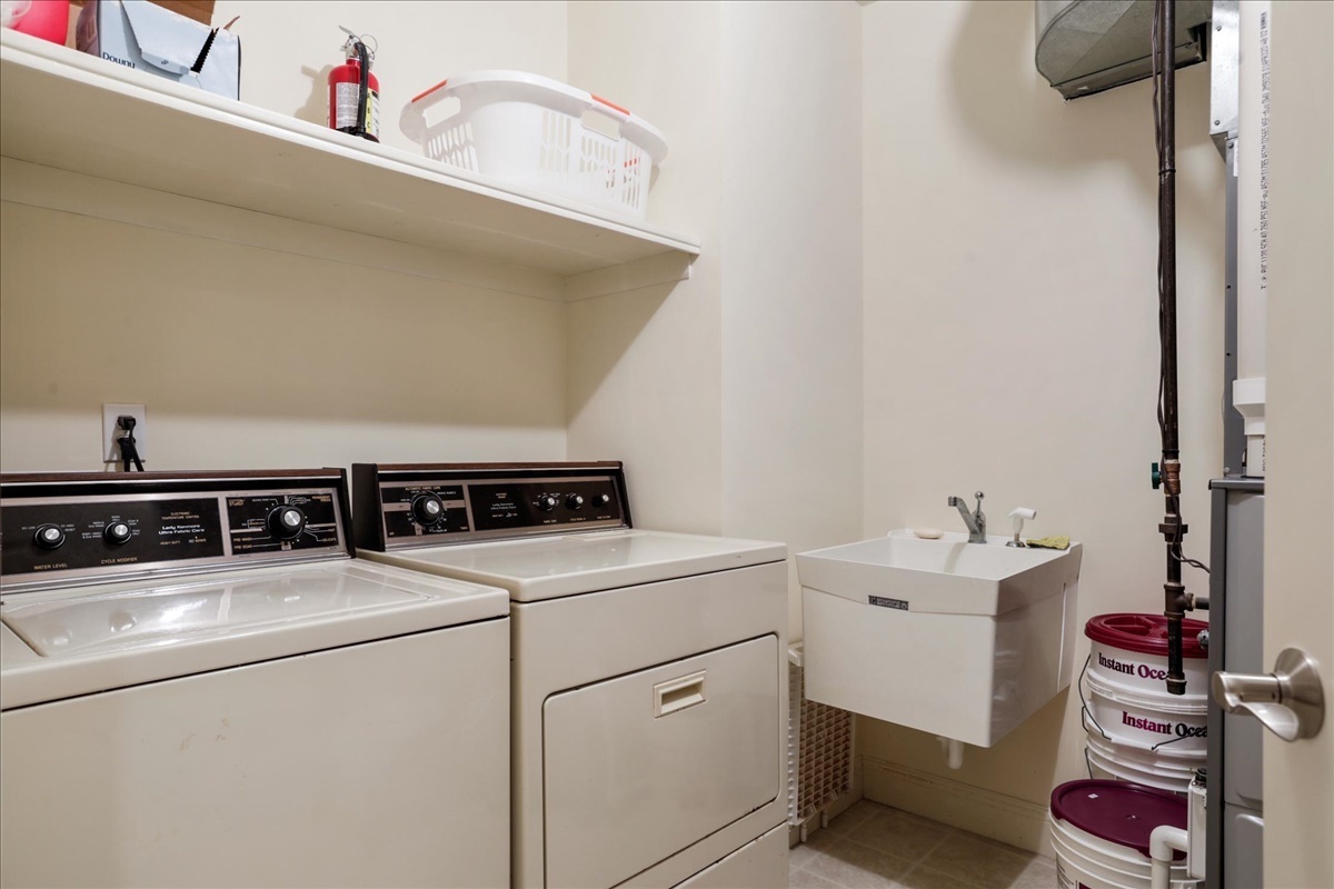 Property photo 93