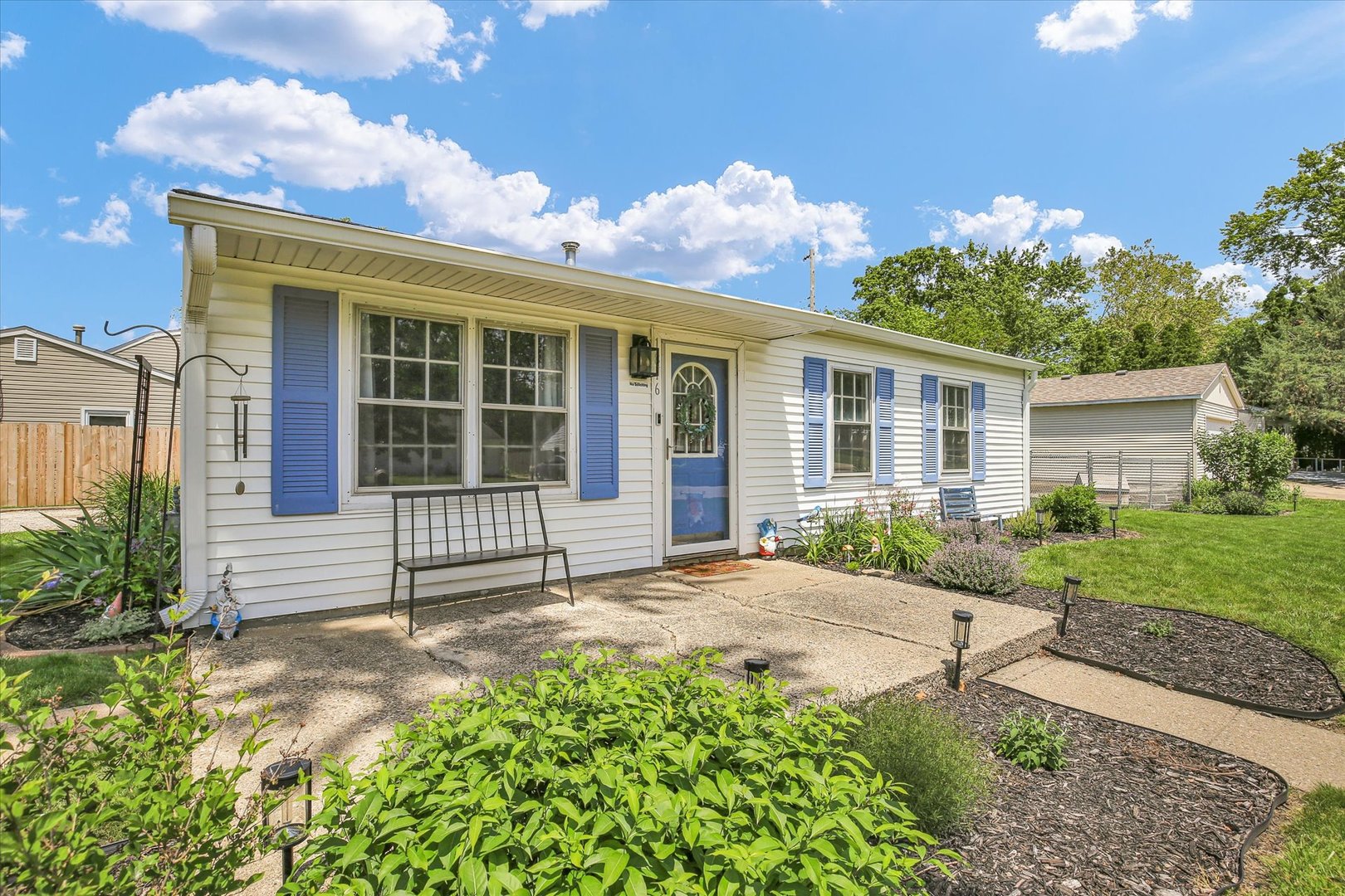 Photo of 1816 Southwood Drive, Champaign, IL