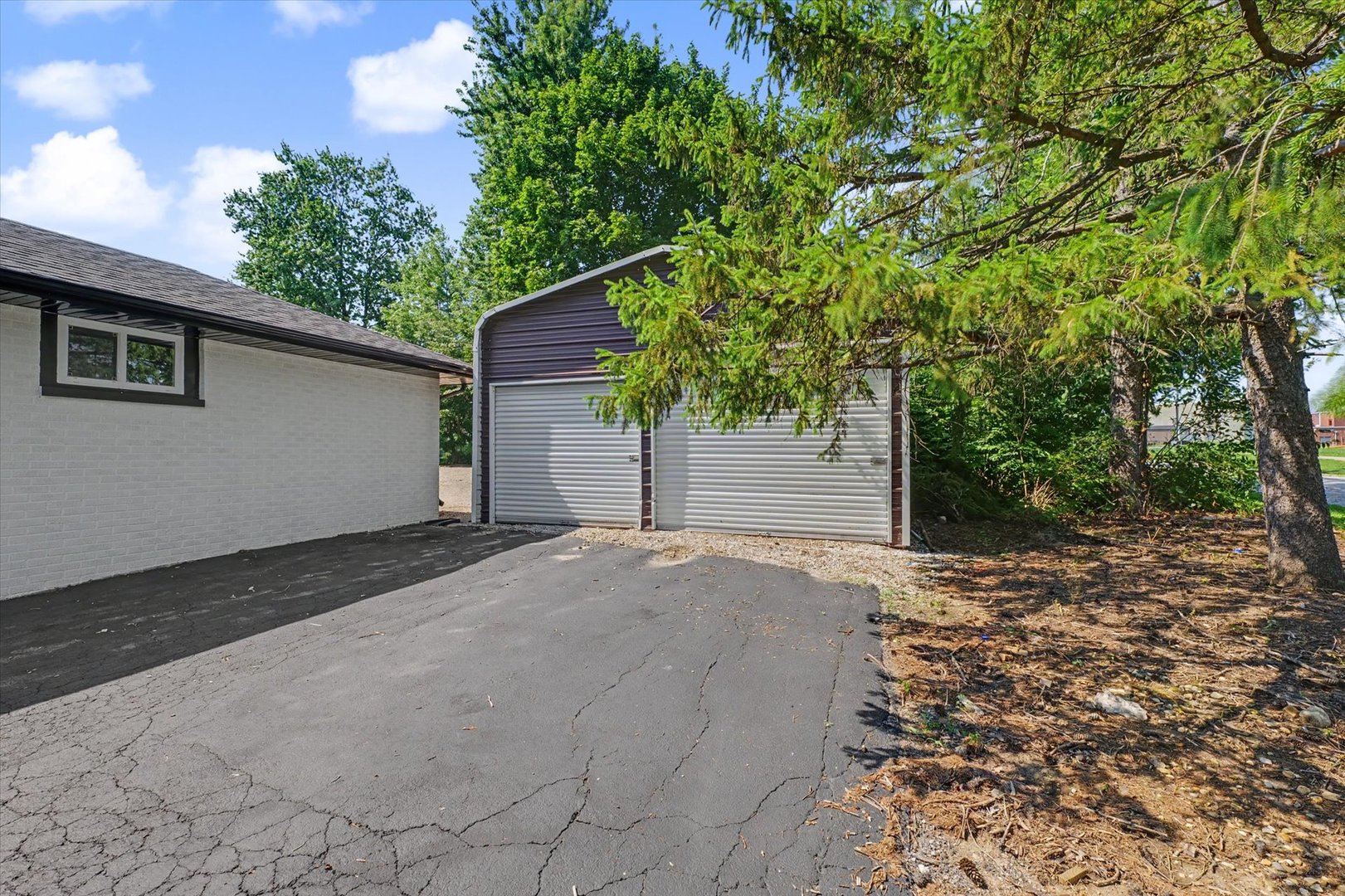 Property photo 33