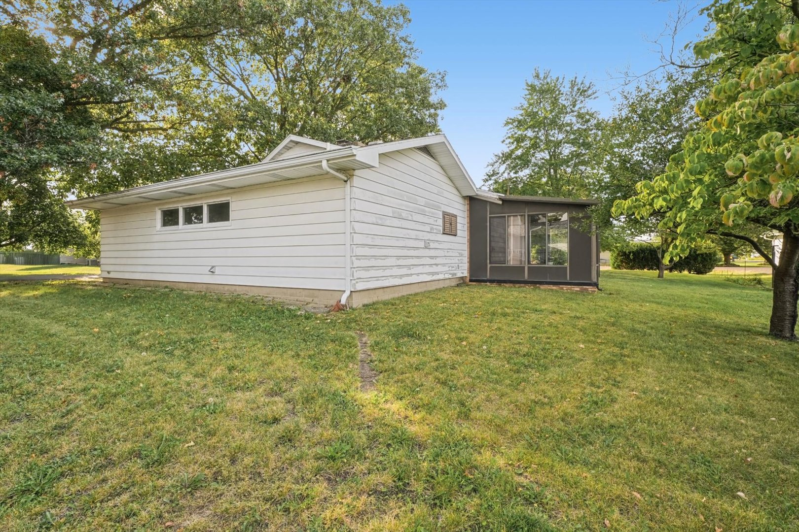 Property photo 40