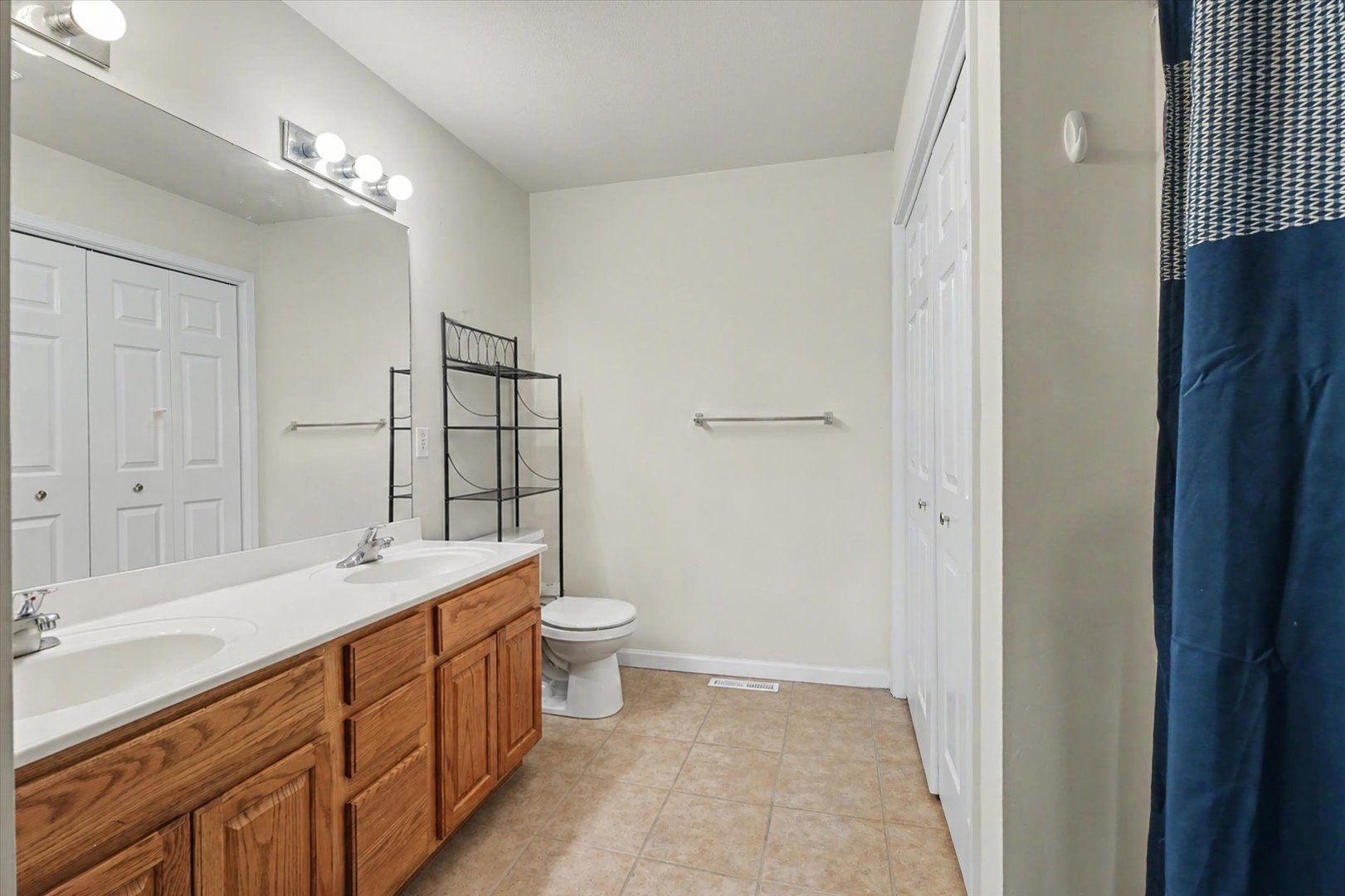 Photo 14 of 2508 Windward Boulevard