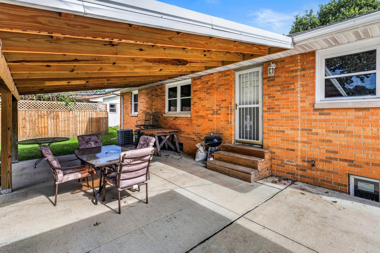 Property photo 28