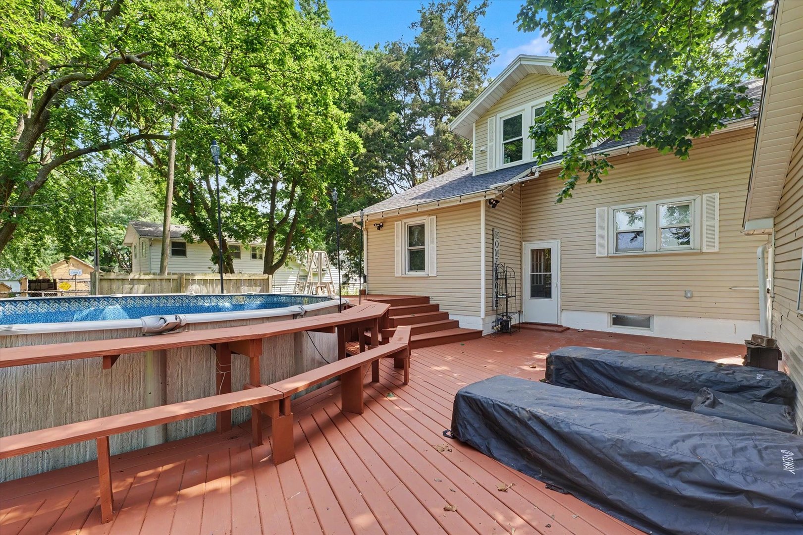 Property photo 37
