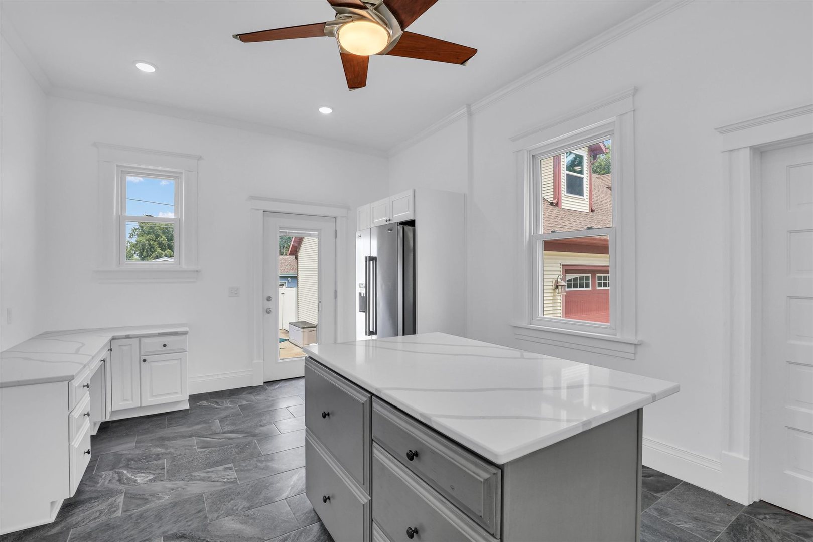 Property photo 37