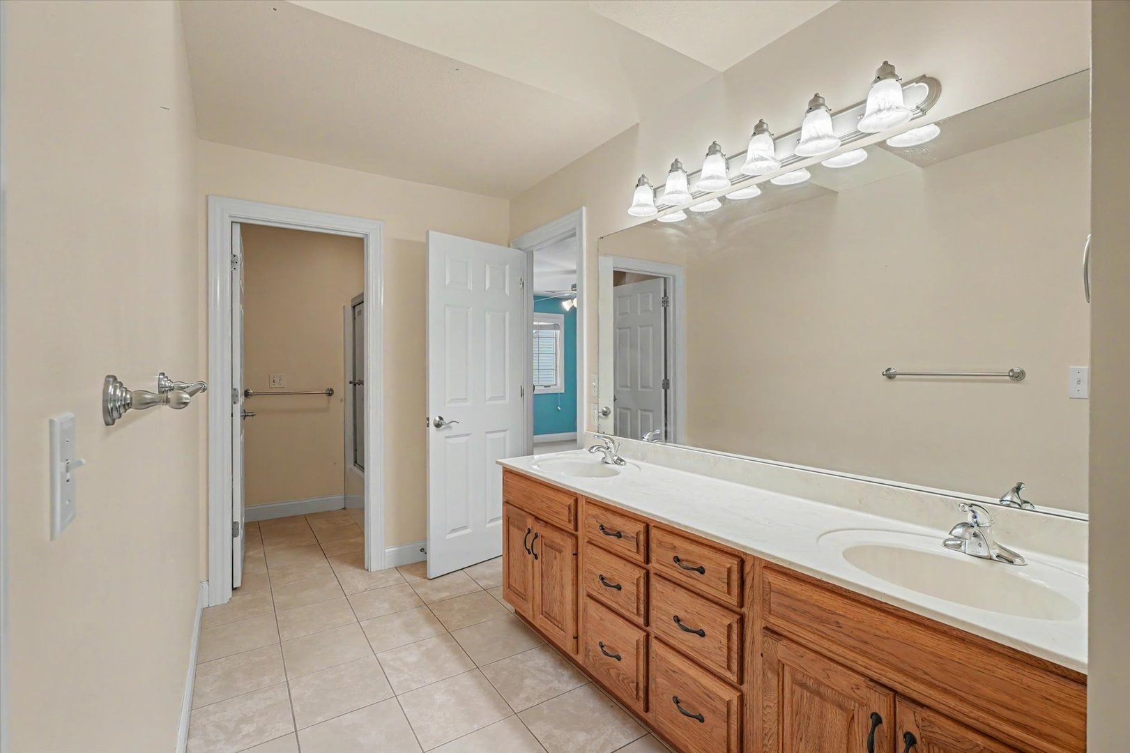 Property photo 40