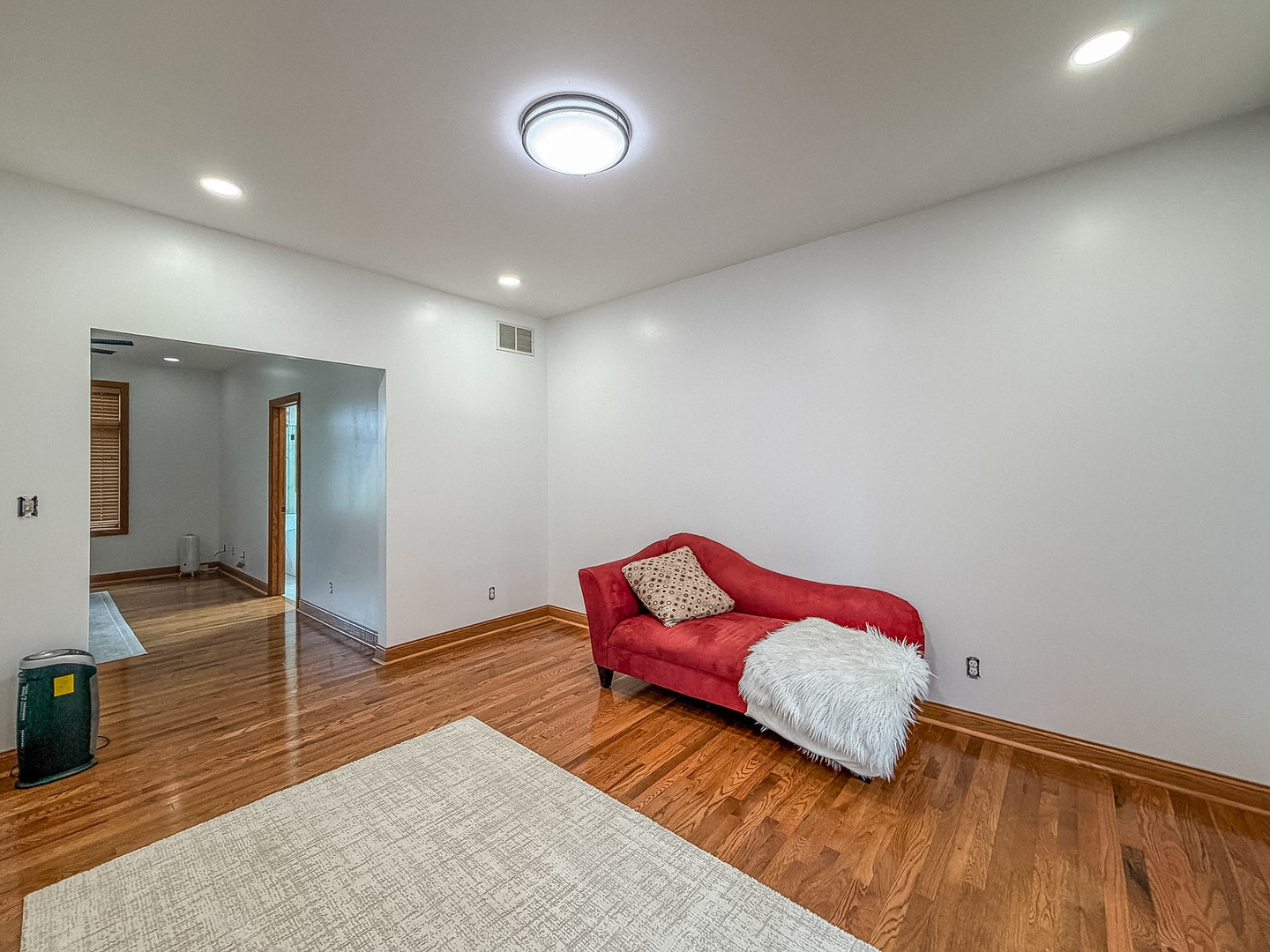 Property photo 70