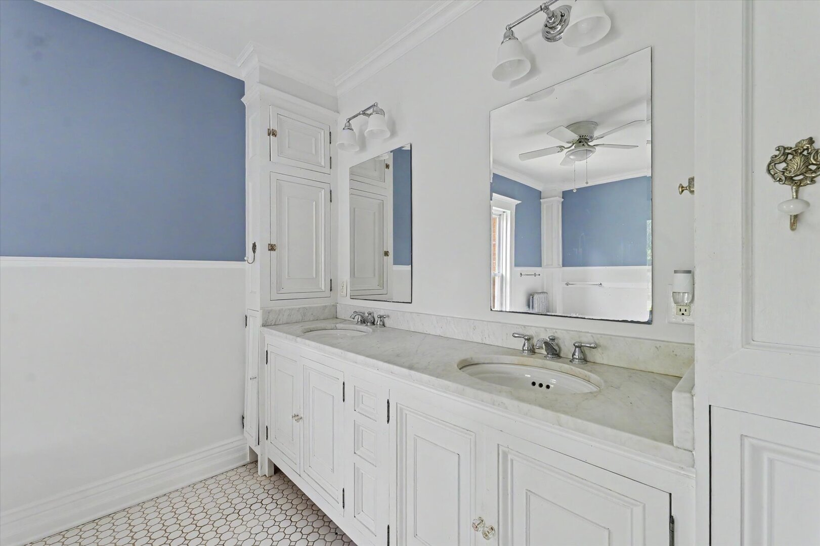 Property photo 32