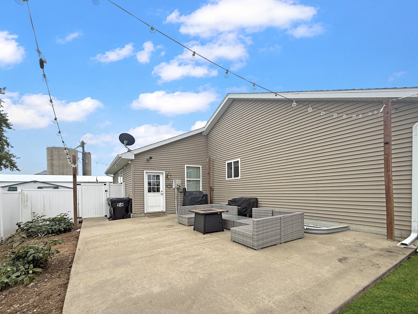 Property photo 23