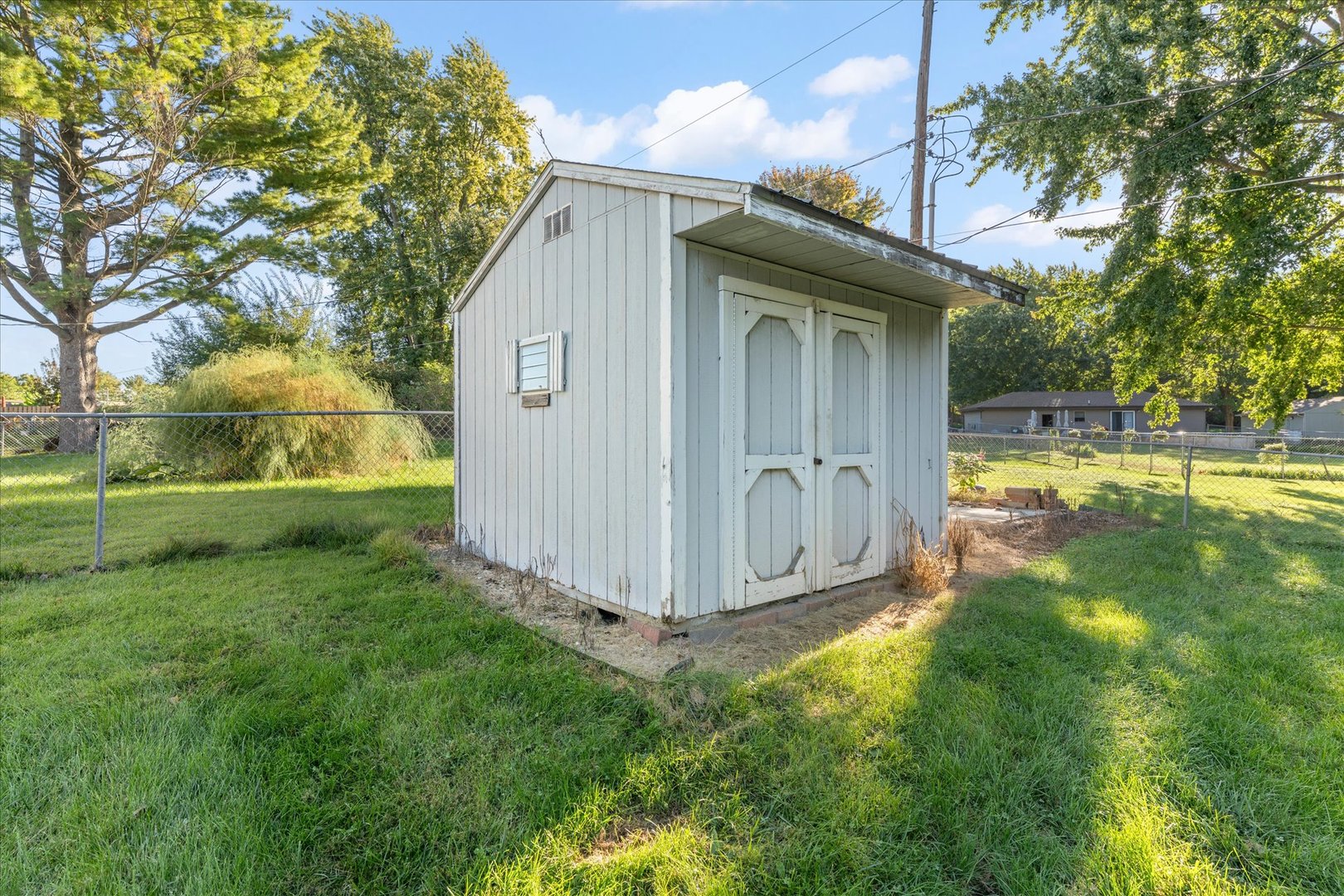 Property photo 38