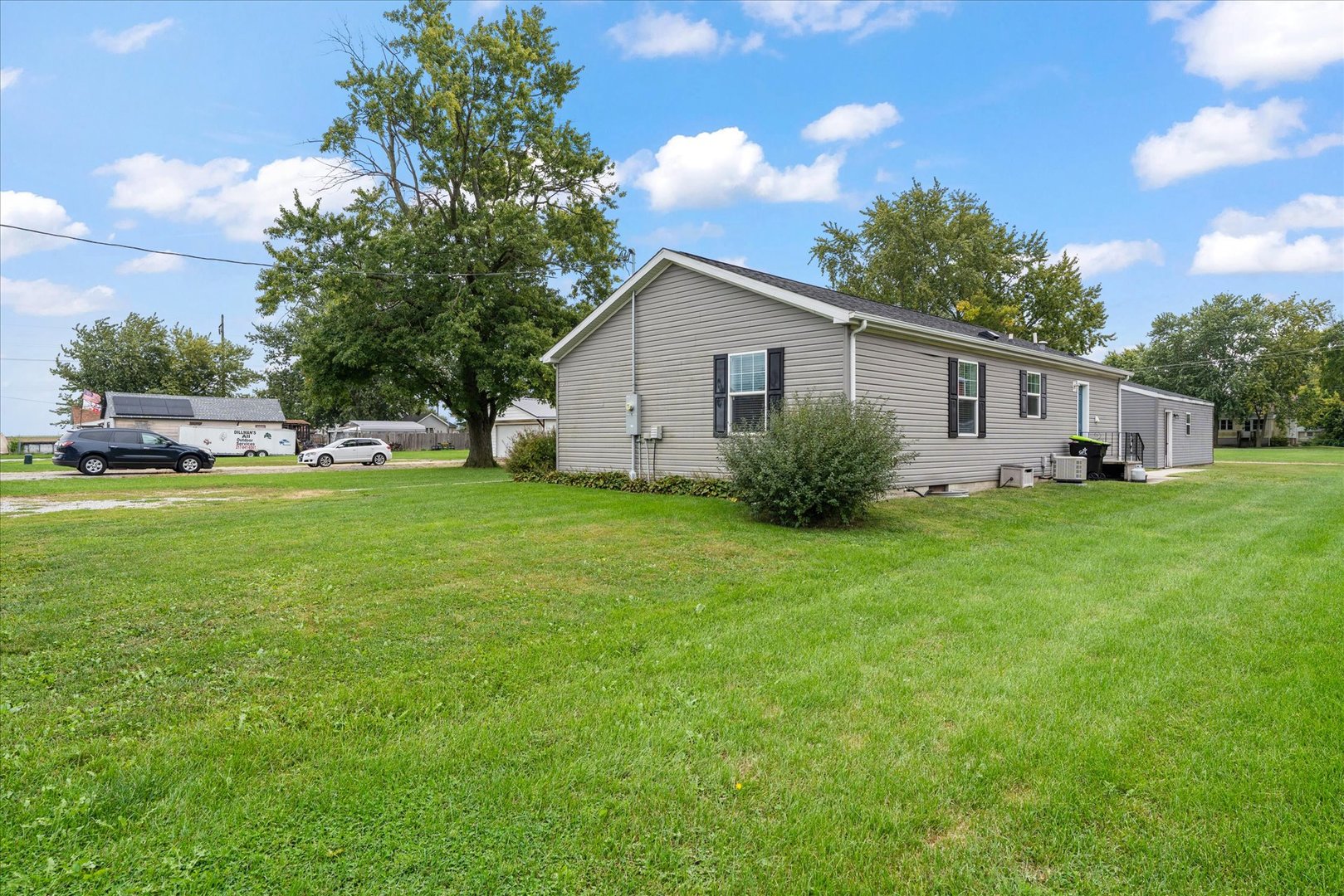 Property photo 32