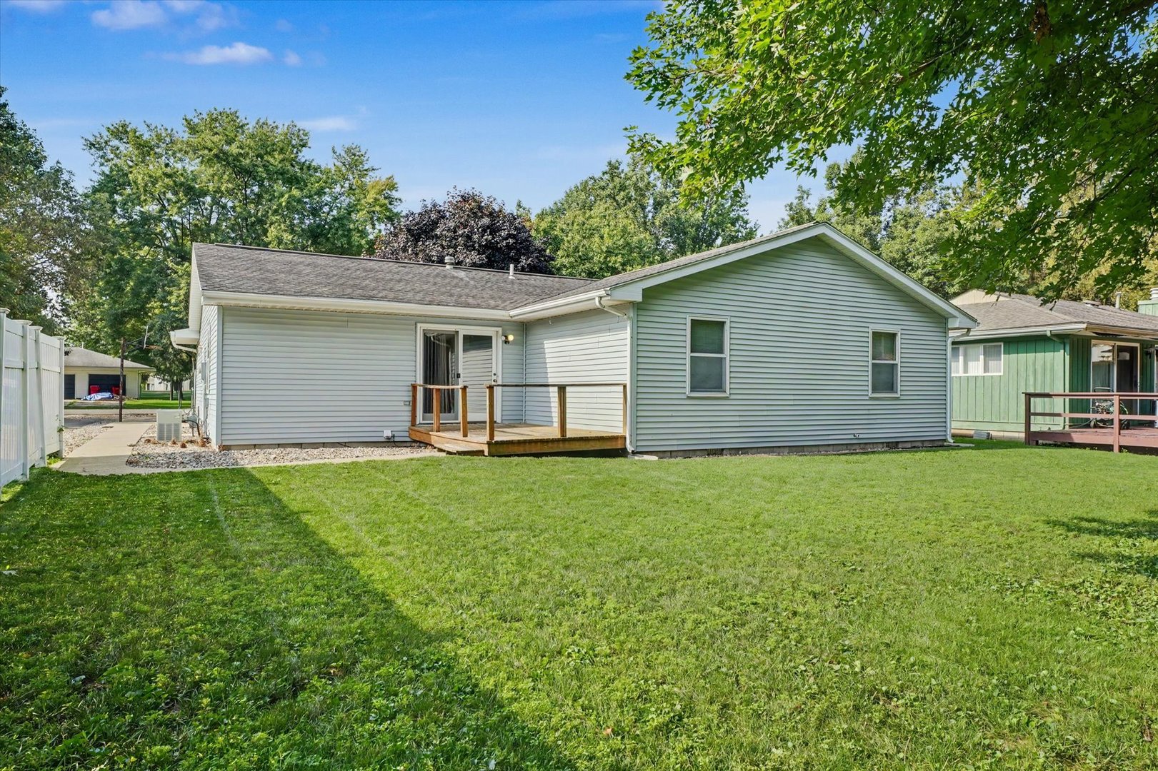 Property photo 32