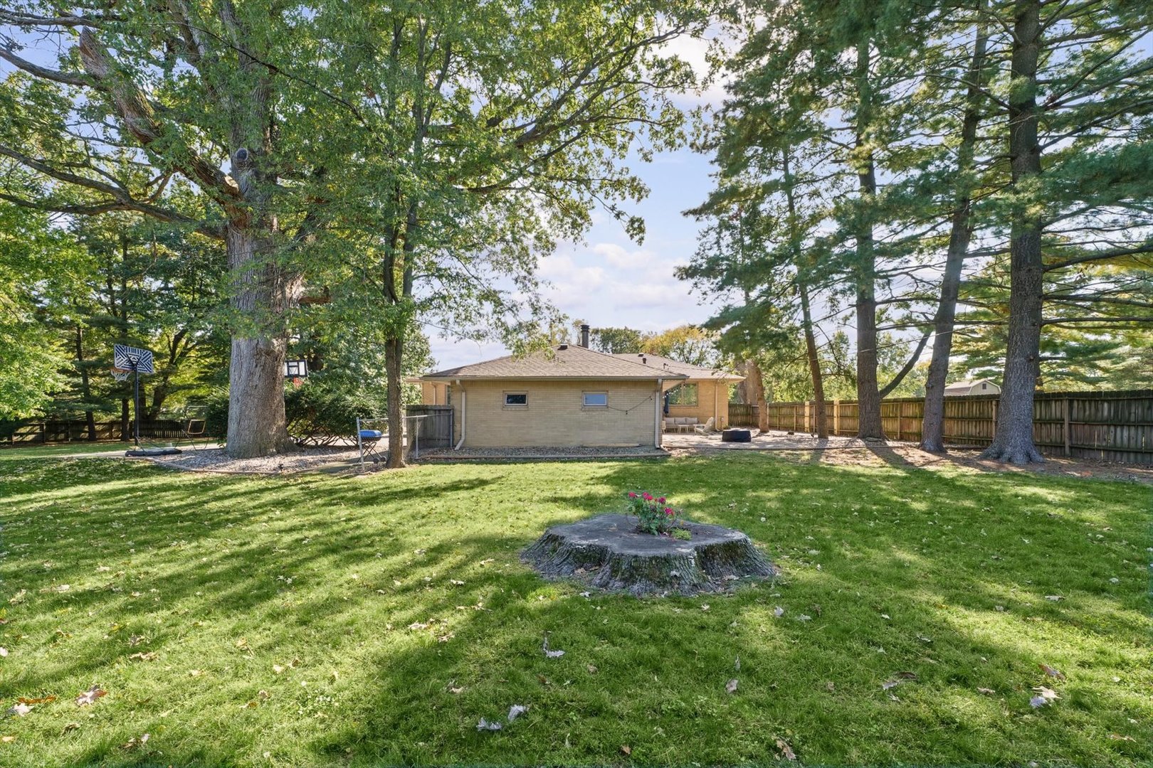 Property photo 28