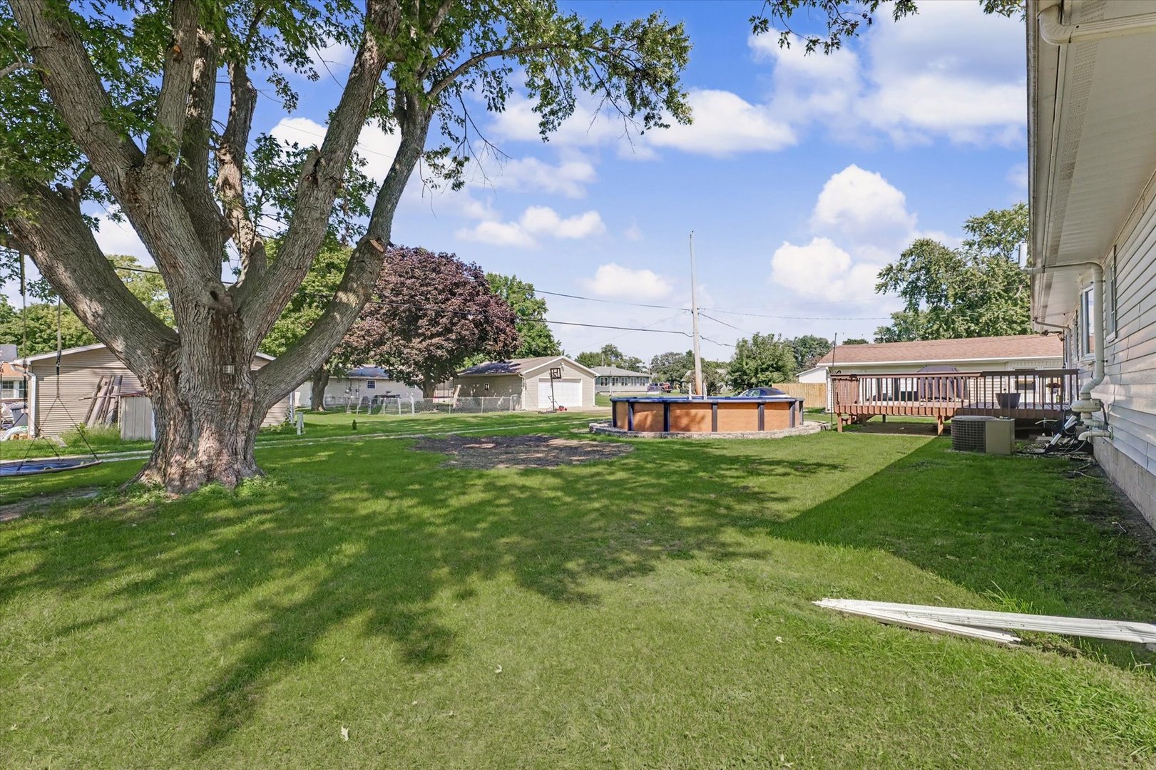Property photo 36