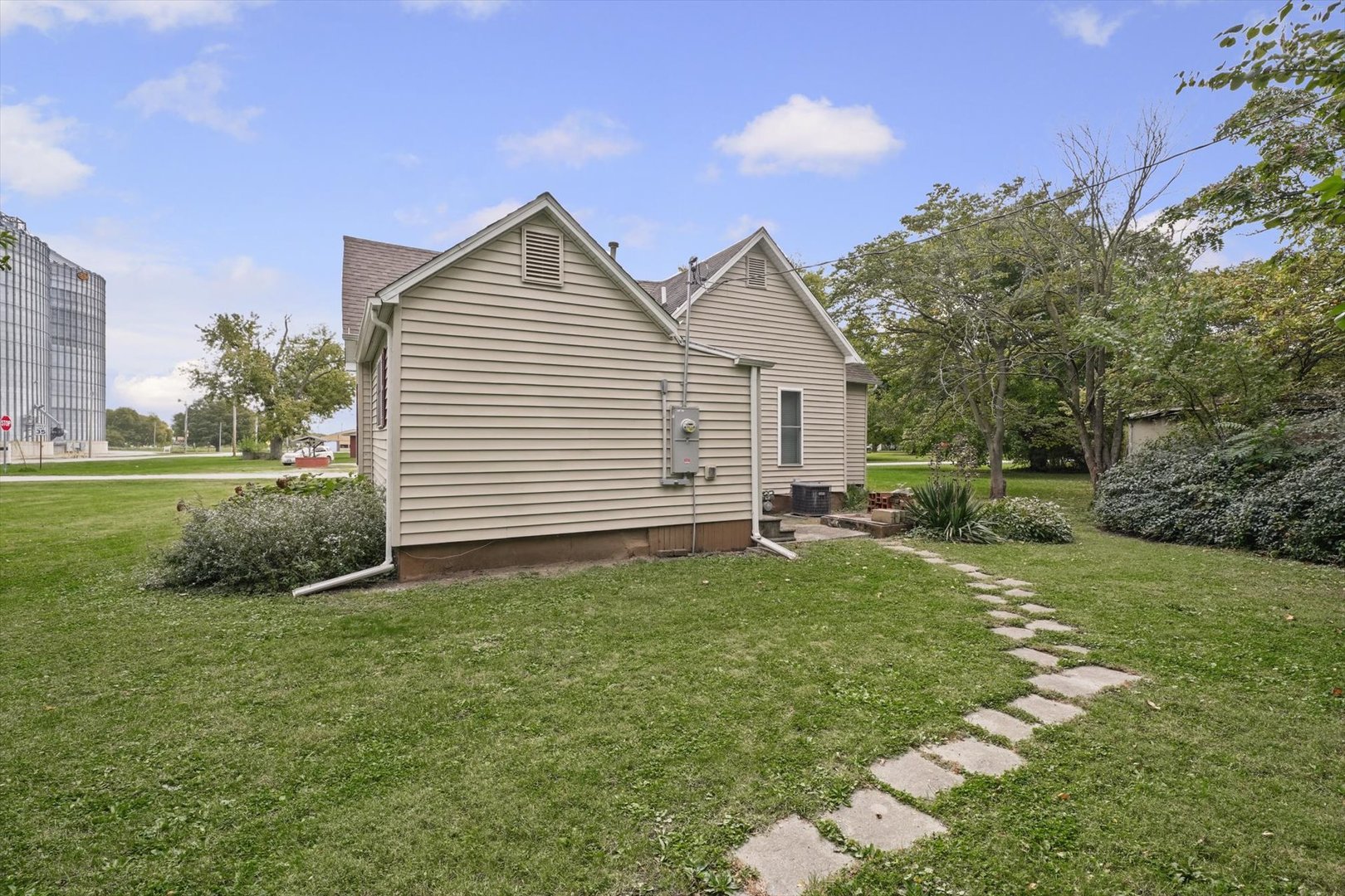 Property photo 30