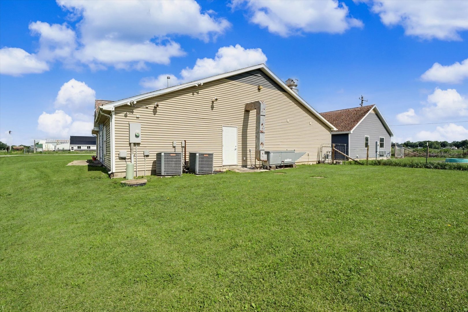 Property photo 46