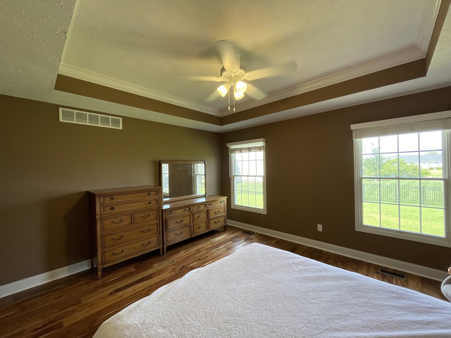 Photo 13 of 1807 Horizon Court
