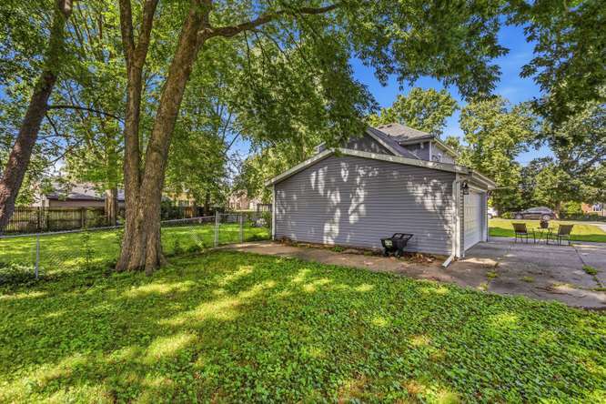 Property photo 31