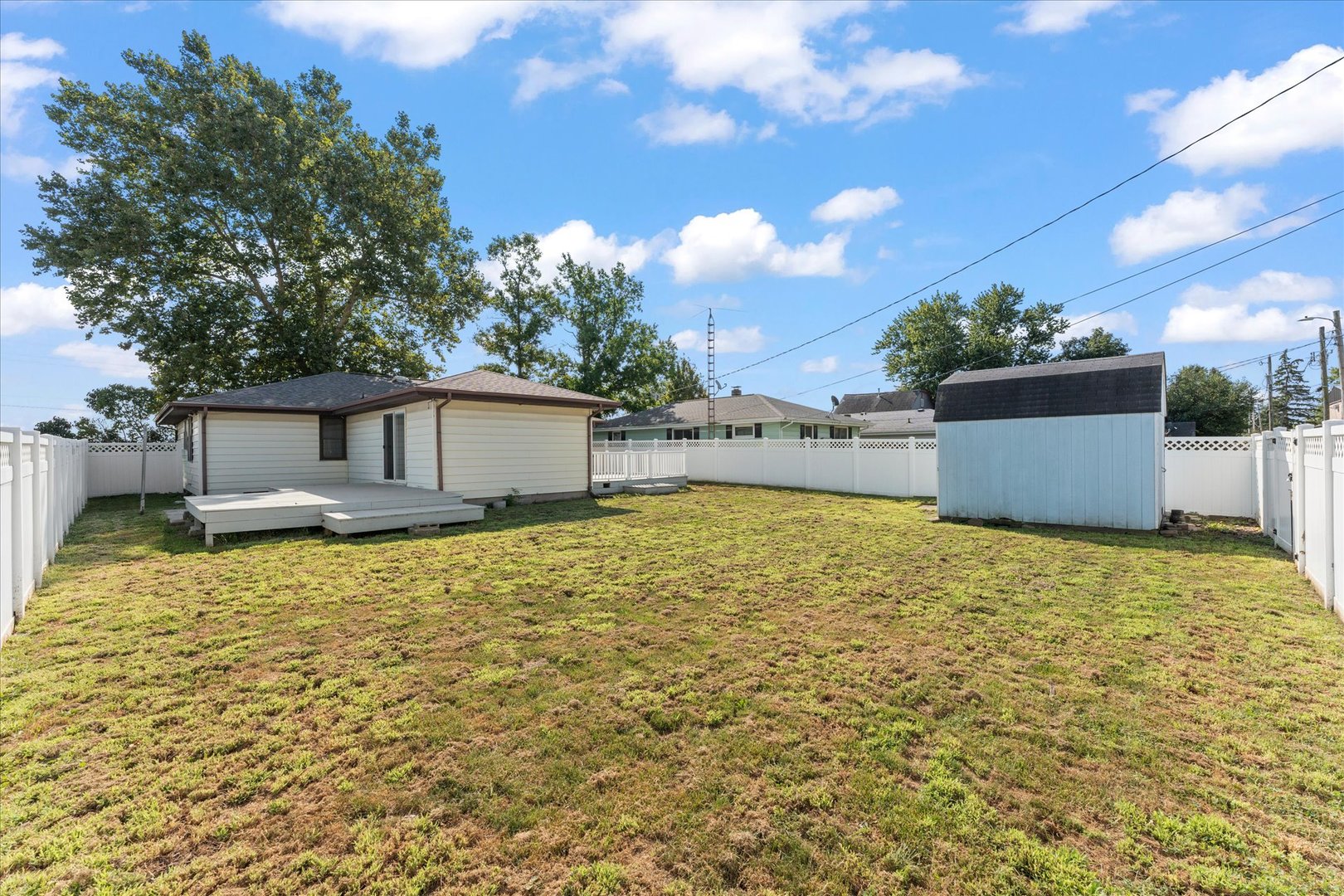 Property photo 33