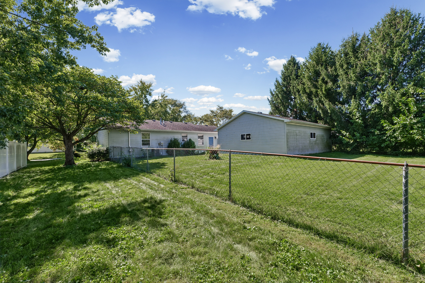 Property photo 31