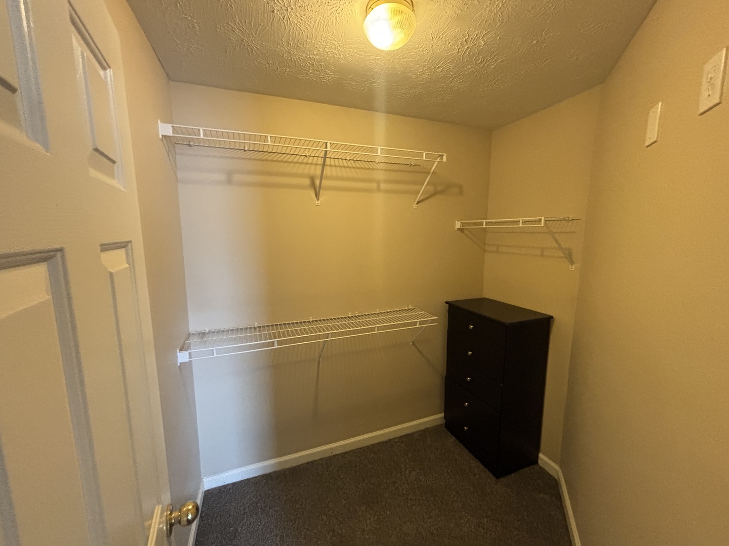 Photo 6 of 1901 N Lincoln Avenue #311