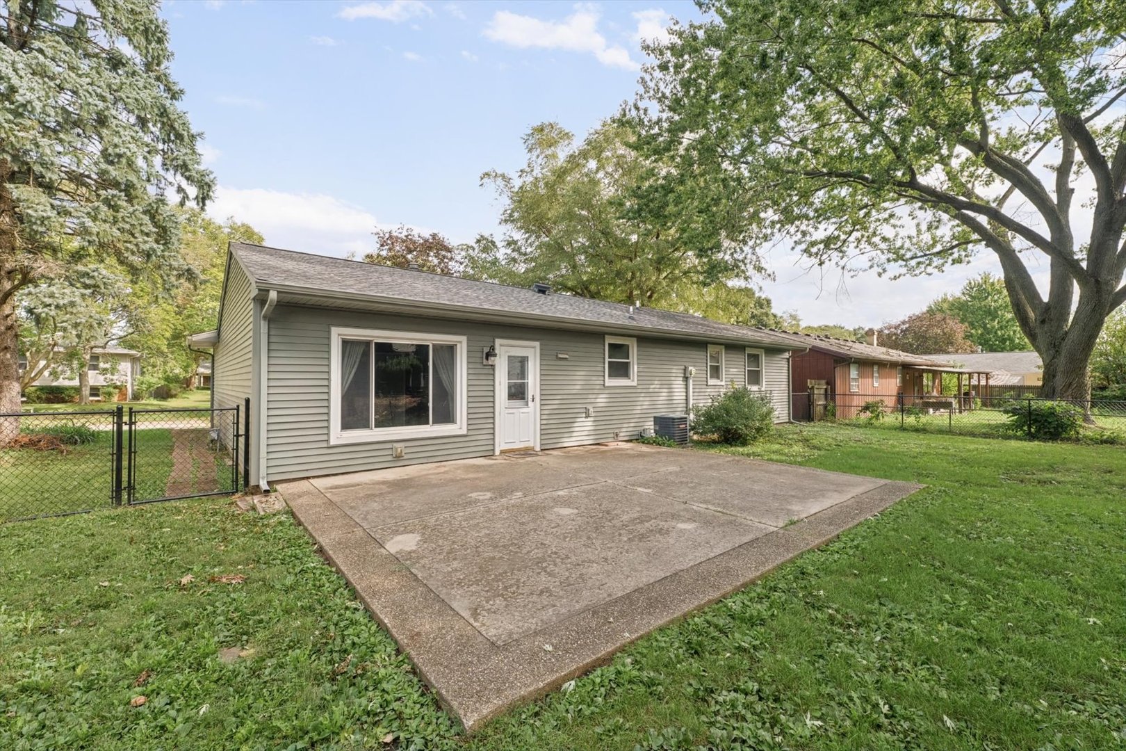 Property photo 32