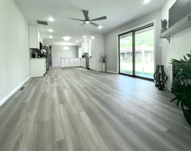 Property photo 99